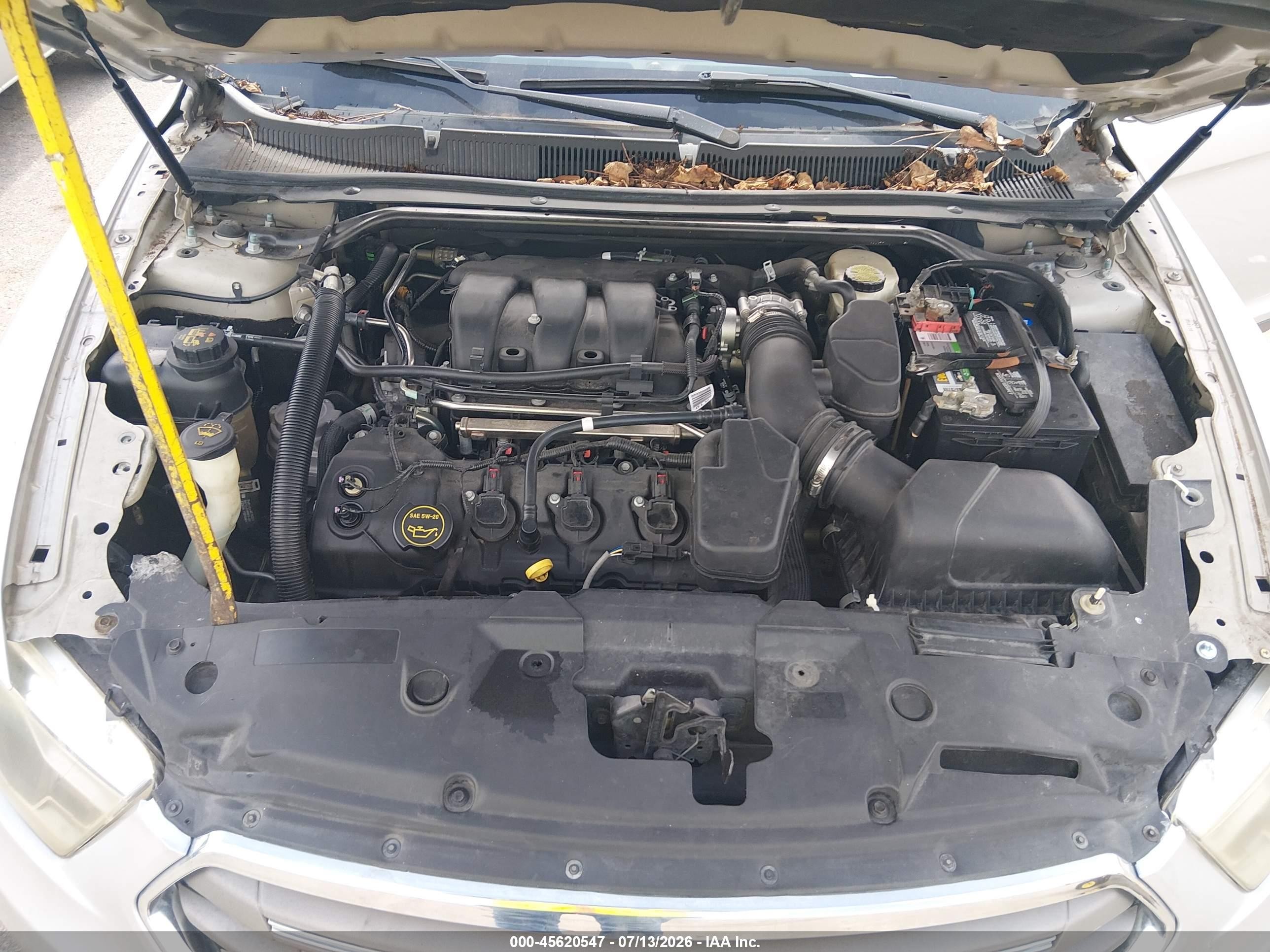 2016 Ford Taurus Limited Silver vin: 1FAHP2F88GG109689