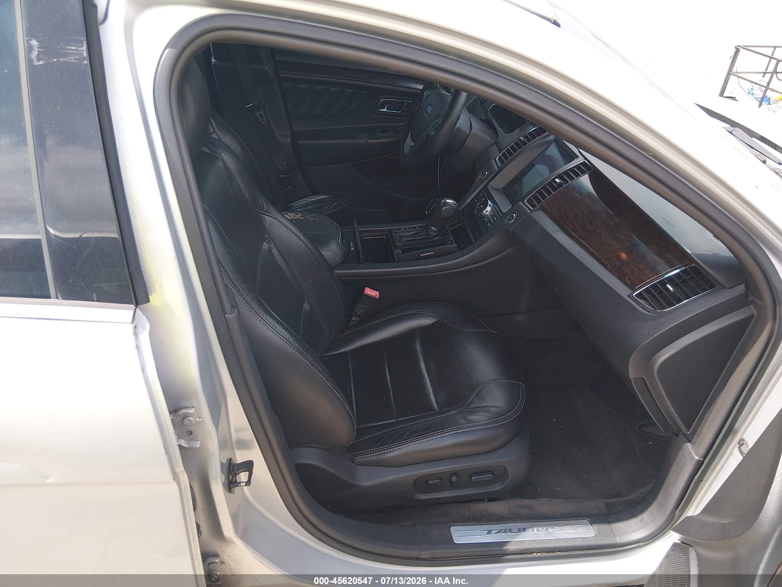 2016 Ford Taurus Limited Silver vin: 1FAHP2F88GG109689