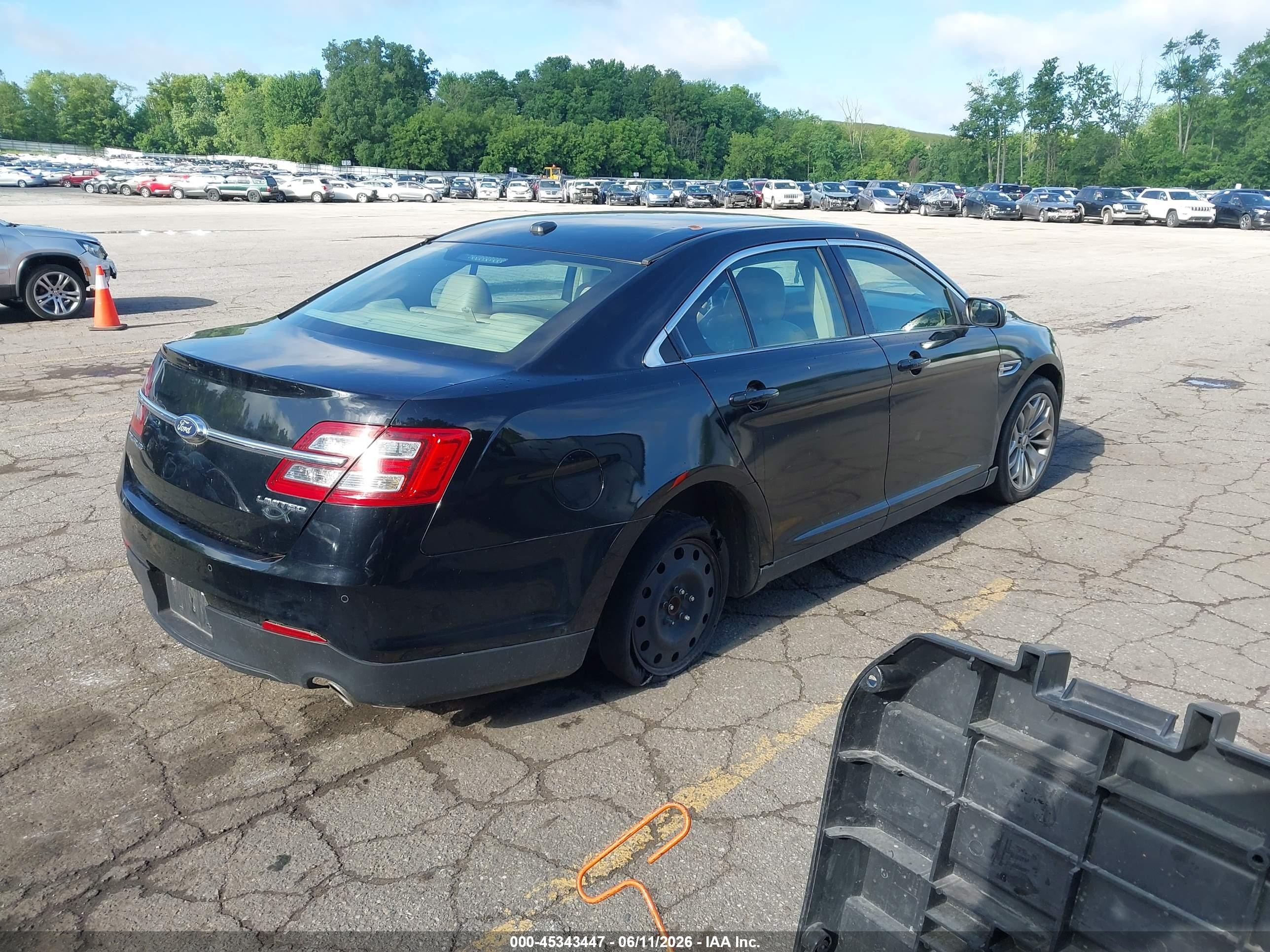 2018 Ford Taurus Limited Black vin: 1FAHP2F88JG120425