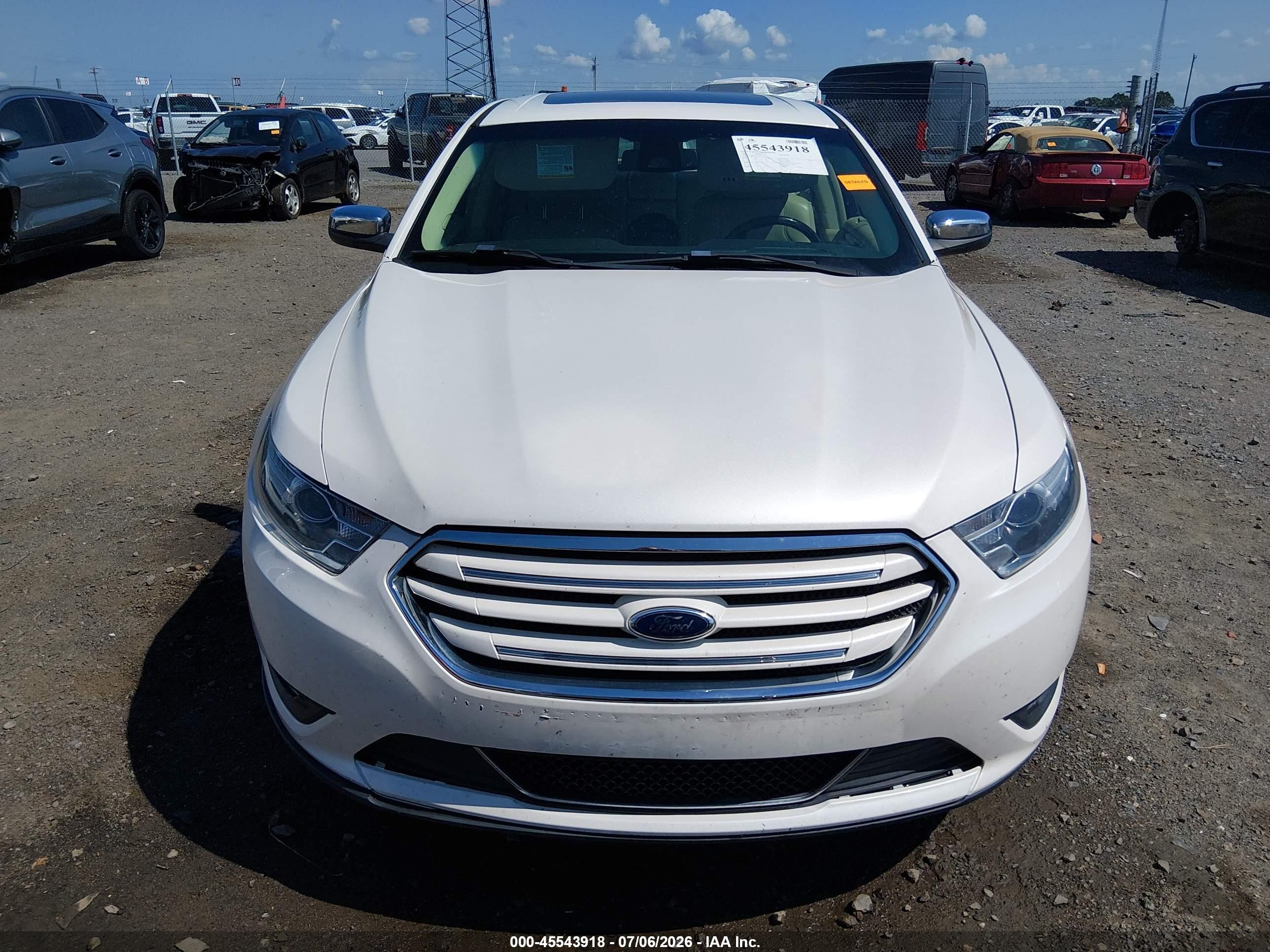 2013 Ford Taurus Limited White vin: 1FAHP2F89DG107431