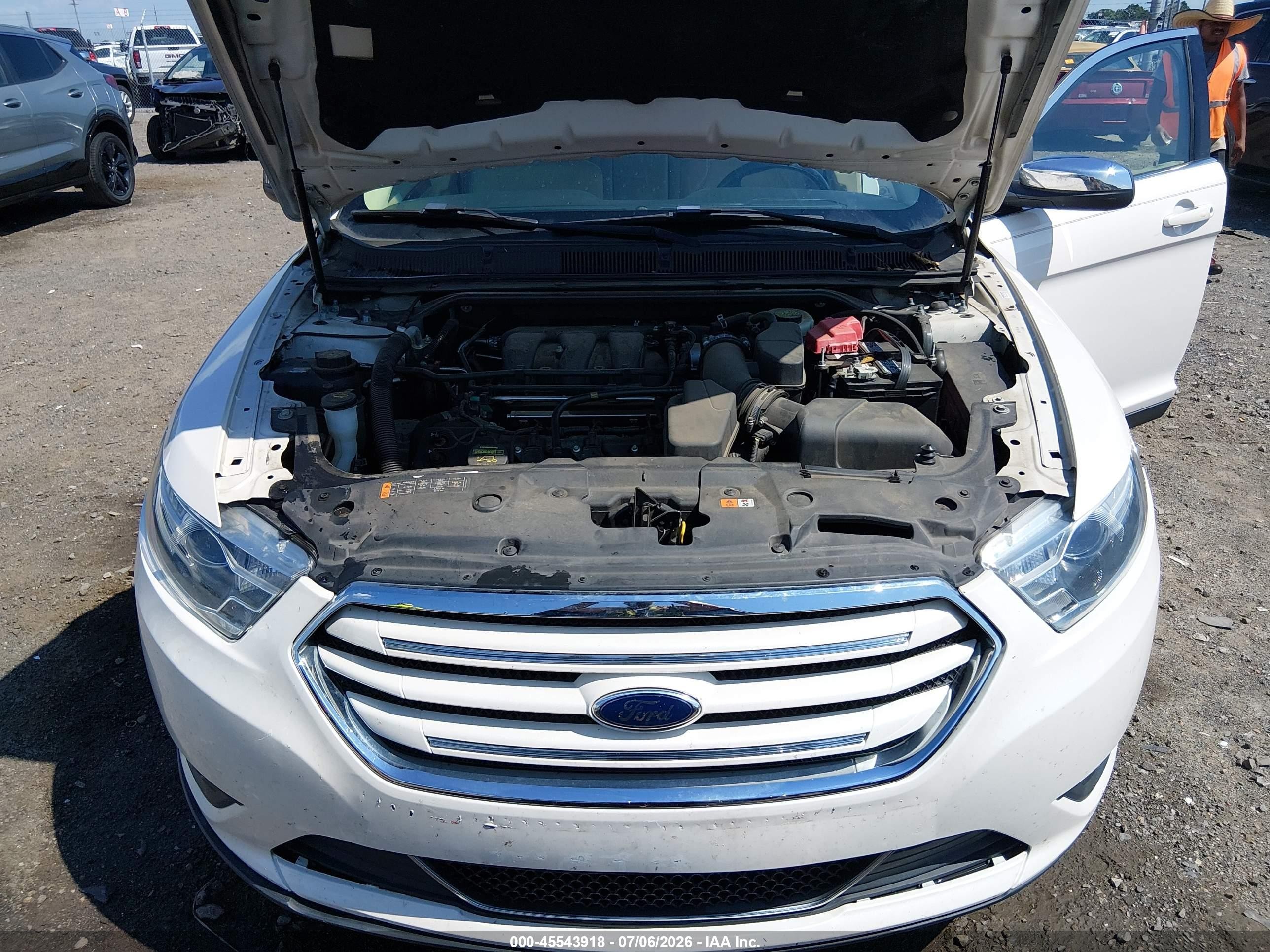 2013 Ford Taurus Limited White vin: 1FAHP2F89DG107431