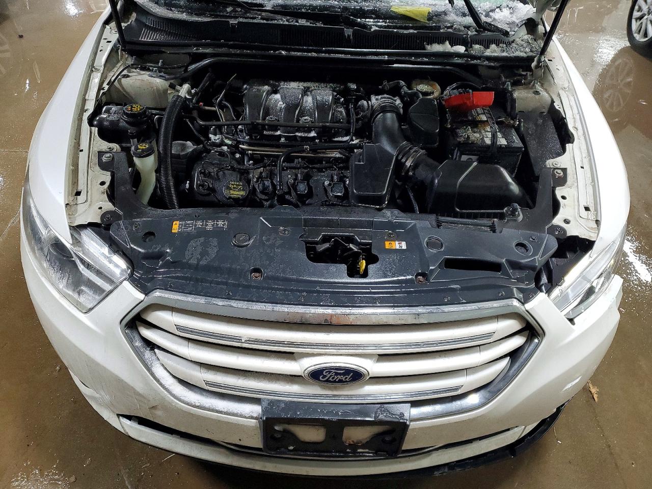 2013 Ford Taurus Limited White vin: 1FAHP2F89DG148058