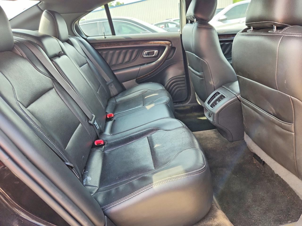 2013 Ford Taurus Limited Black vin: 1FAHP2F89DG204144