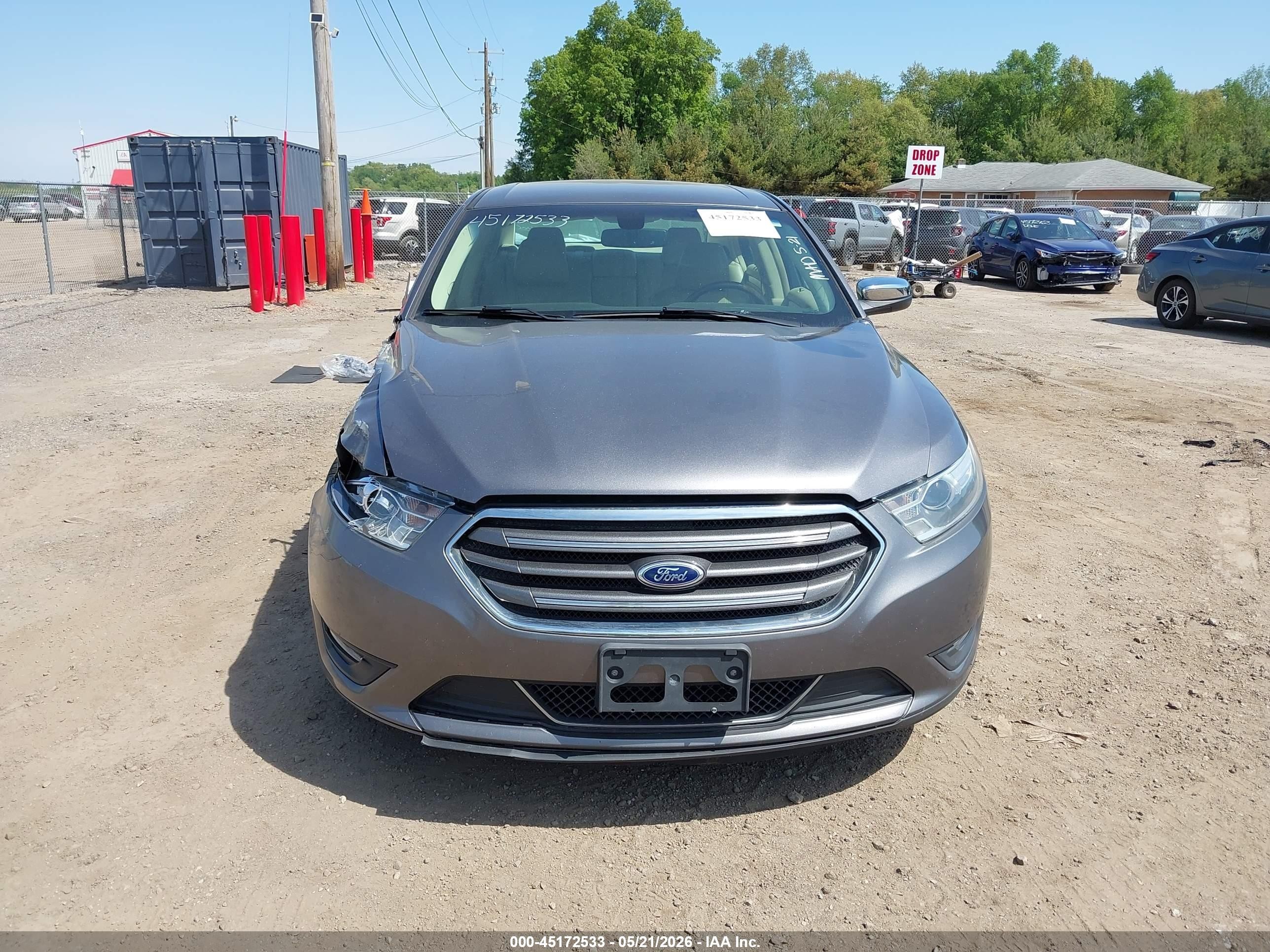 2014 Ford Taurus Limited Silver vin: 1FAHP2F89EG118060