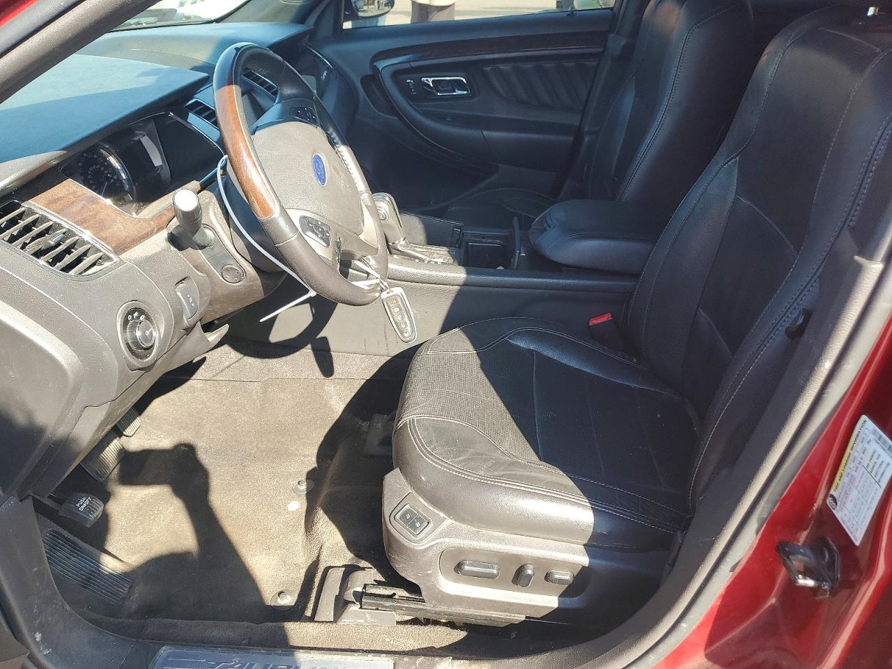2014 Ford Taurus Limited Red vin: 1FAHP2F89EG161880