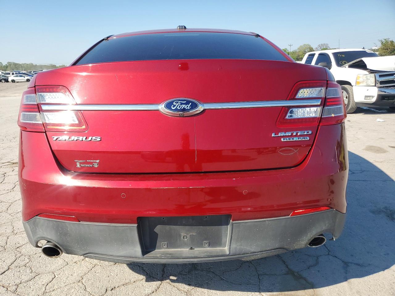 2014 Ford Taurus Limited Red vin: 1FAHP2F89EG161880