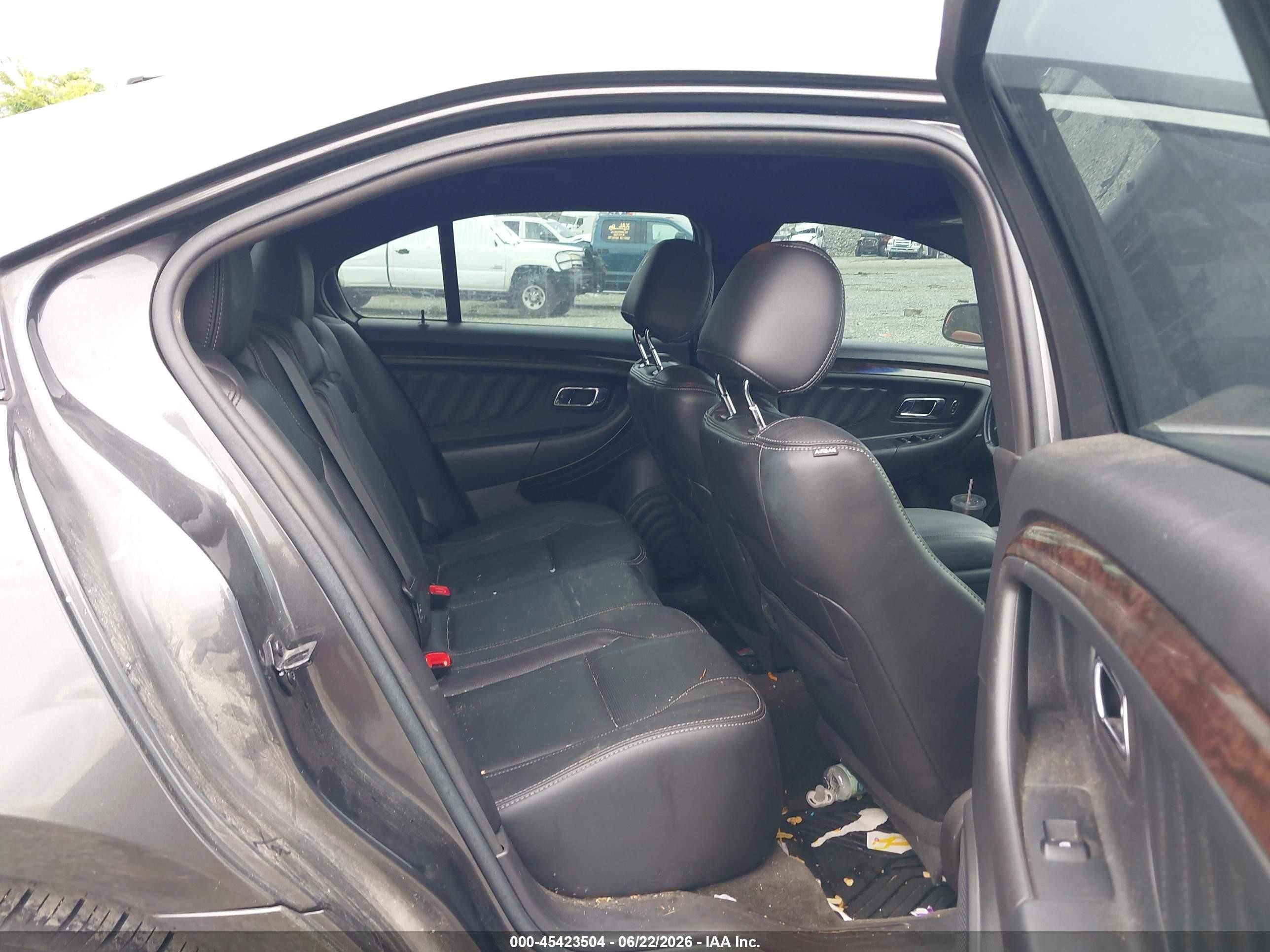 2015 Ford Taurus Limited Gray vin: 1FAHP2F89FG137340