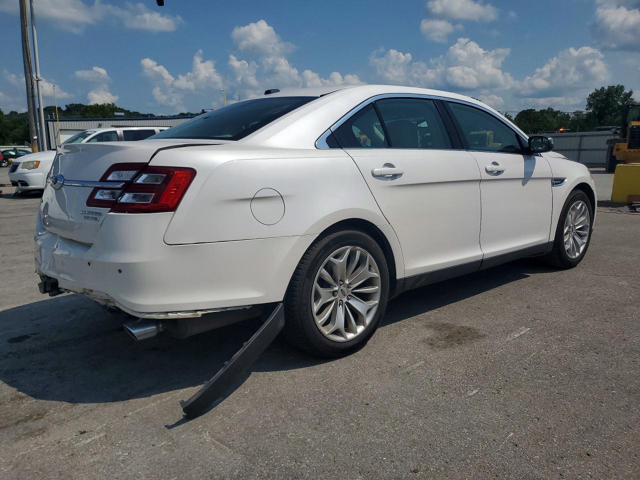 2015 Ford Taurus Limited Белый vin: 1FAHP2F89FG139184