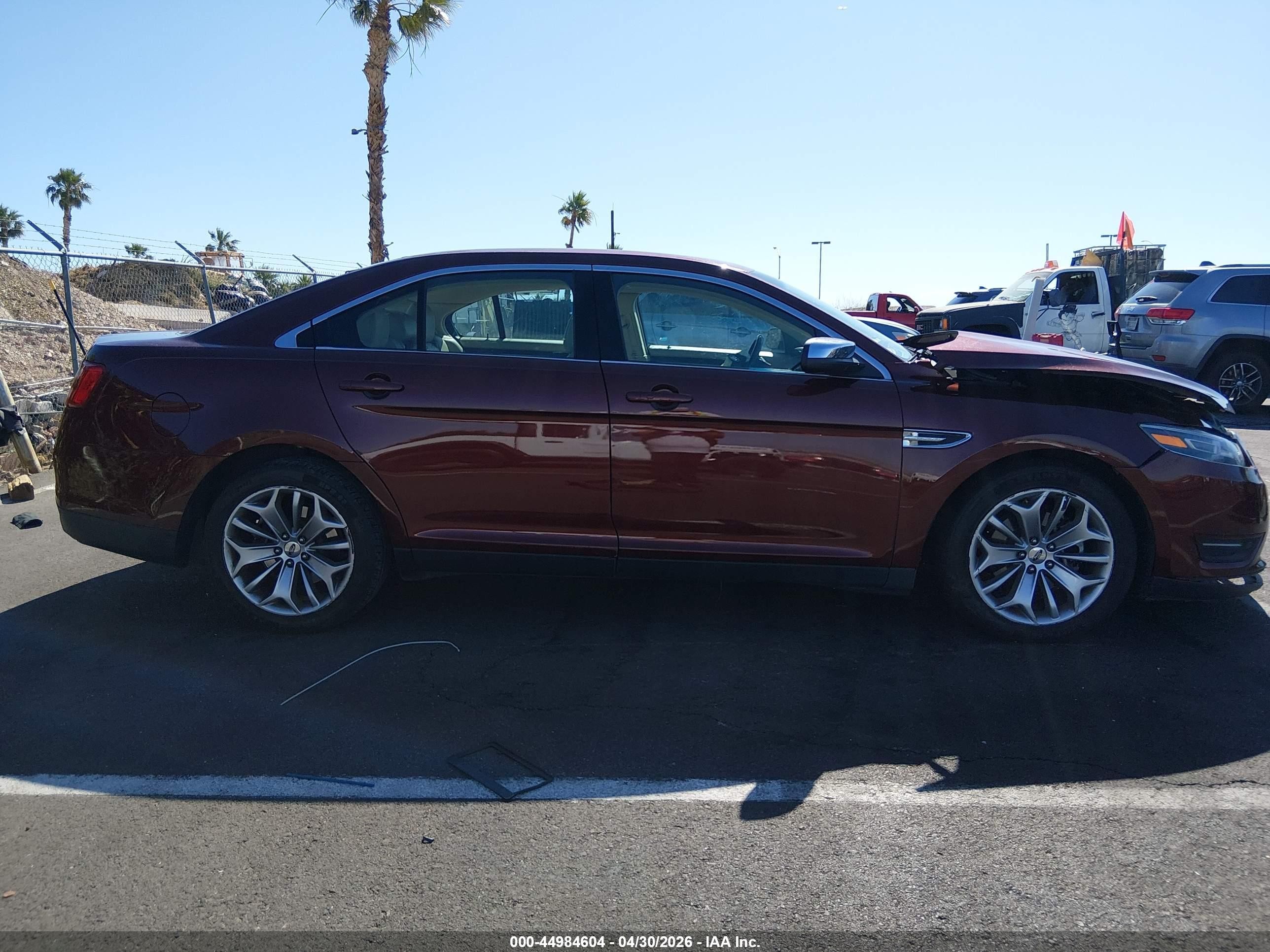 2015 Ford Taurus Limited Orange vin: 1FAHP2F89FG167583