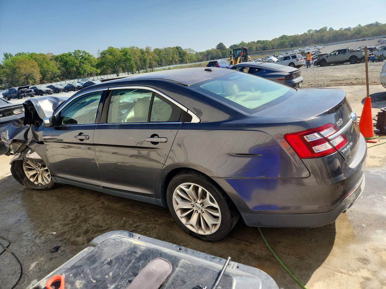2018 Ford Taurus Limited Gray vin: 1FAHP2F89JG101527