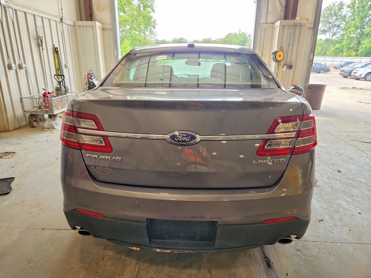 2013 Ford Taurus Limited Gray vin: 1FAHP2F8XDG226699