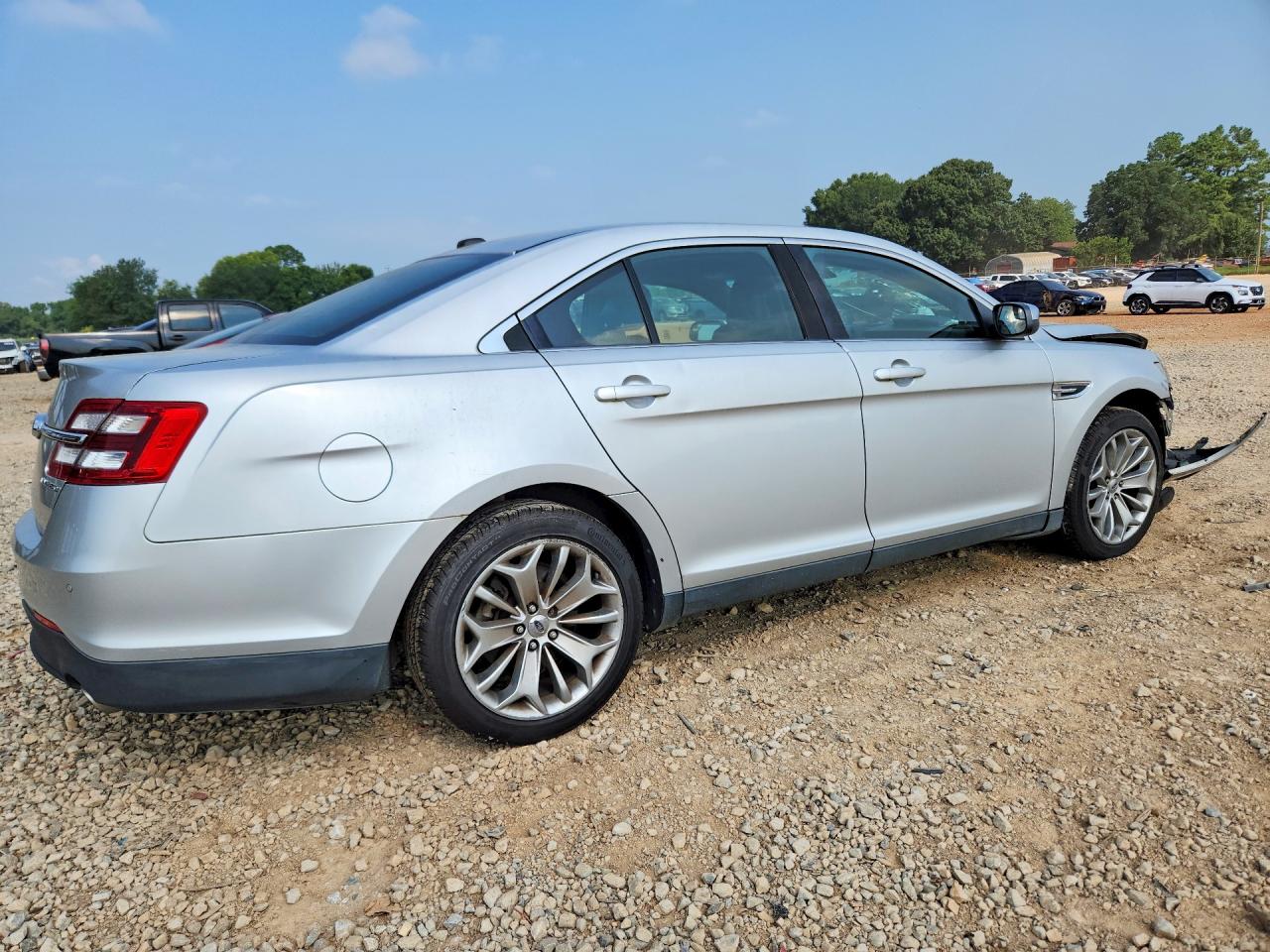 2013 Ford Taurus Limited Silver vin: 1FAHP2F8XDG232180