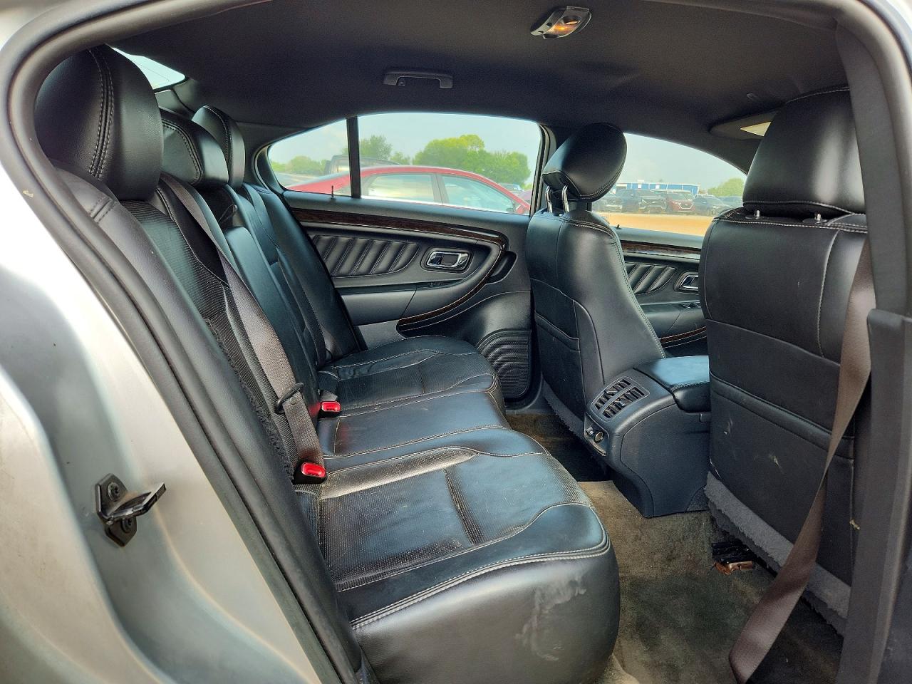 2013 Ford Taurus Limited Silver vin: 1FAHP2F8XDG232180