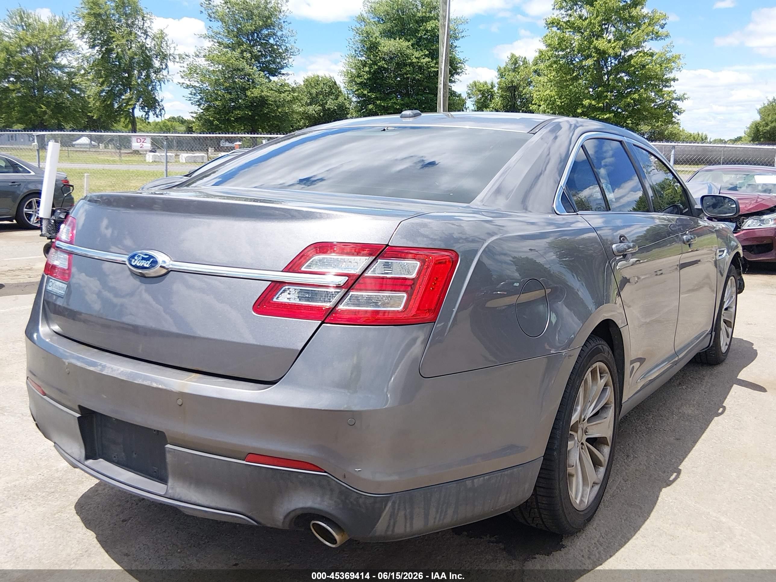 2014 Ford Taurus Limited Gray vin: 1FAHP2F8XEG105074