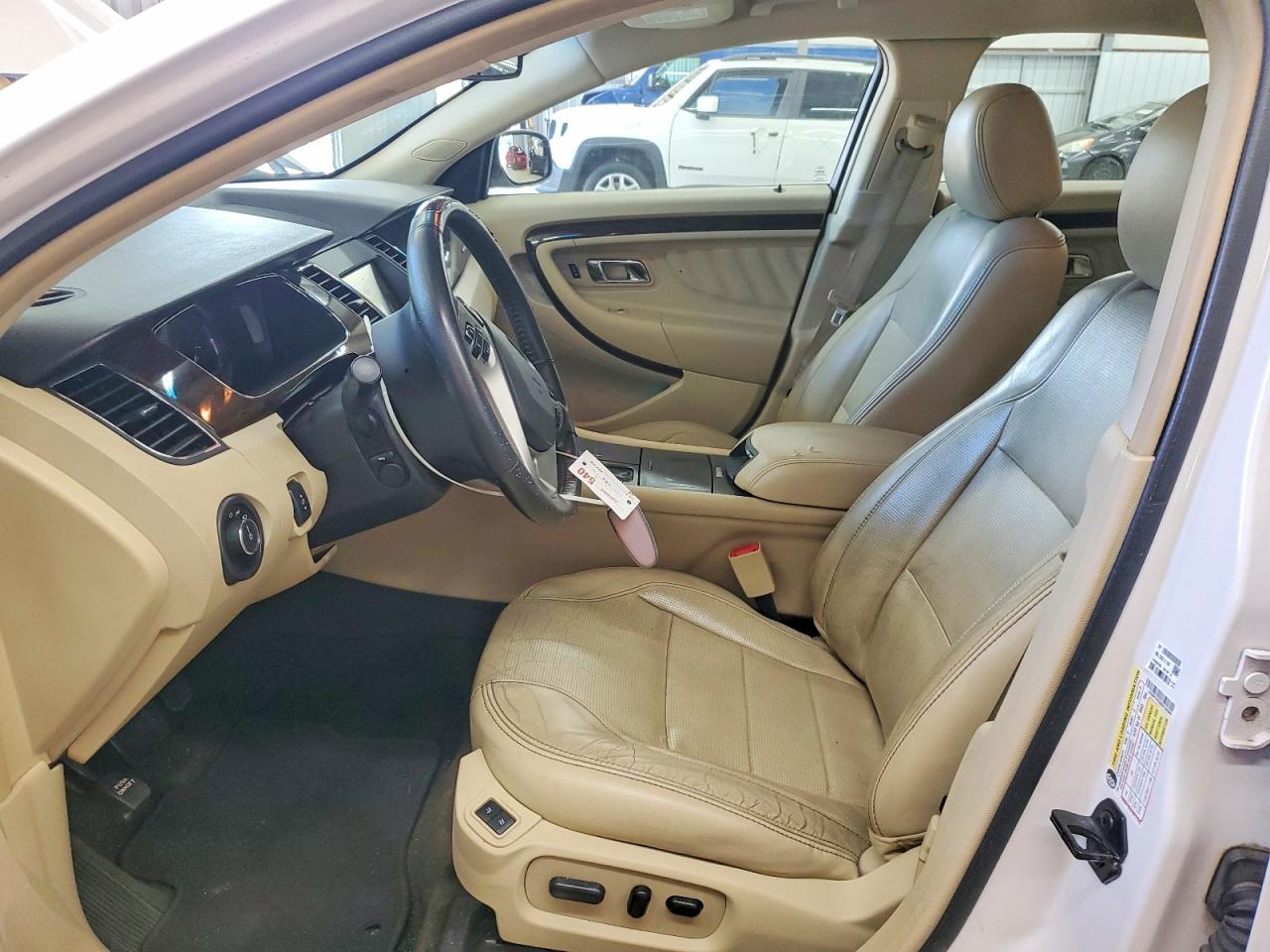 2014 Ford Taurus Limited White vin: 1FAHP2F8XEG128564