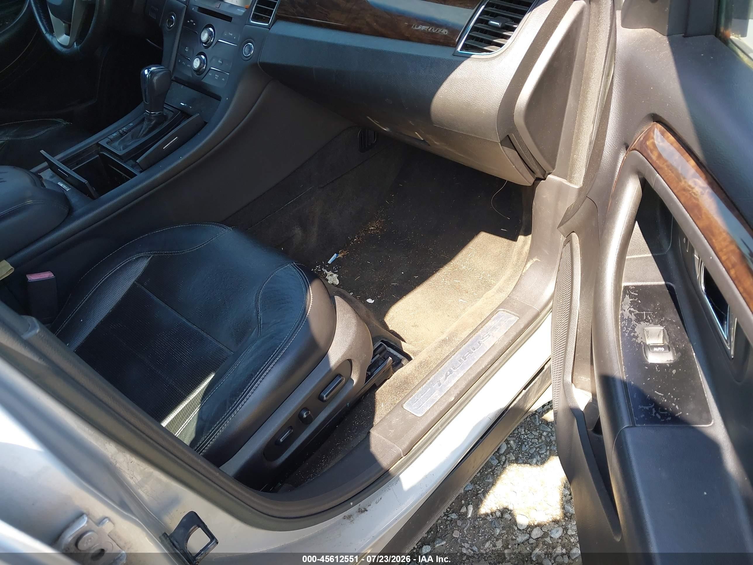 2014 Ford Taurus Limited Silver vin: 1FAHP2F8XEG163508