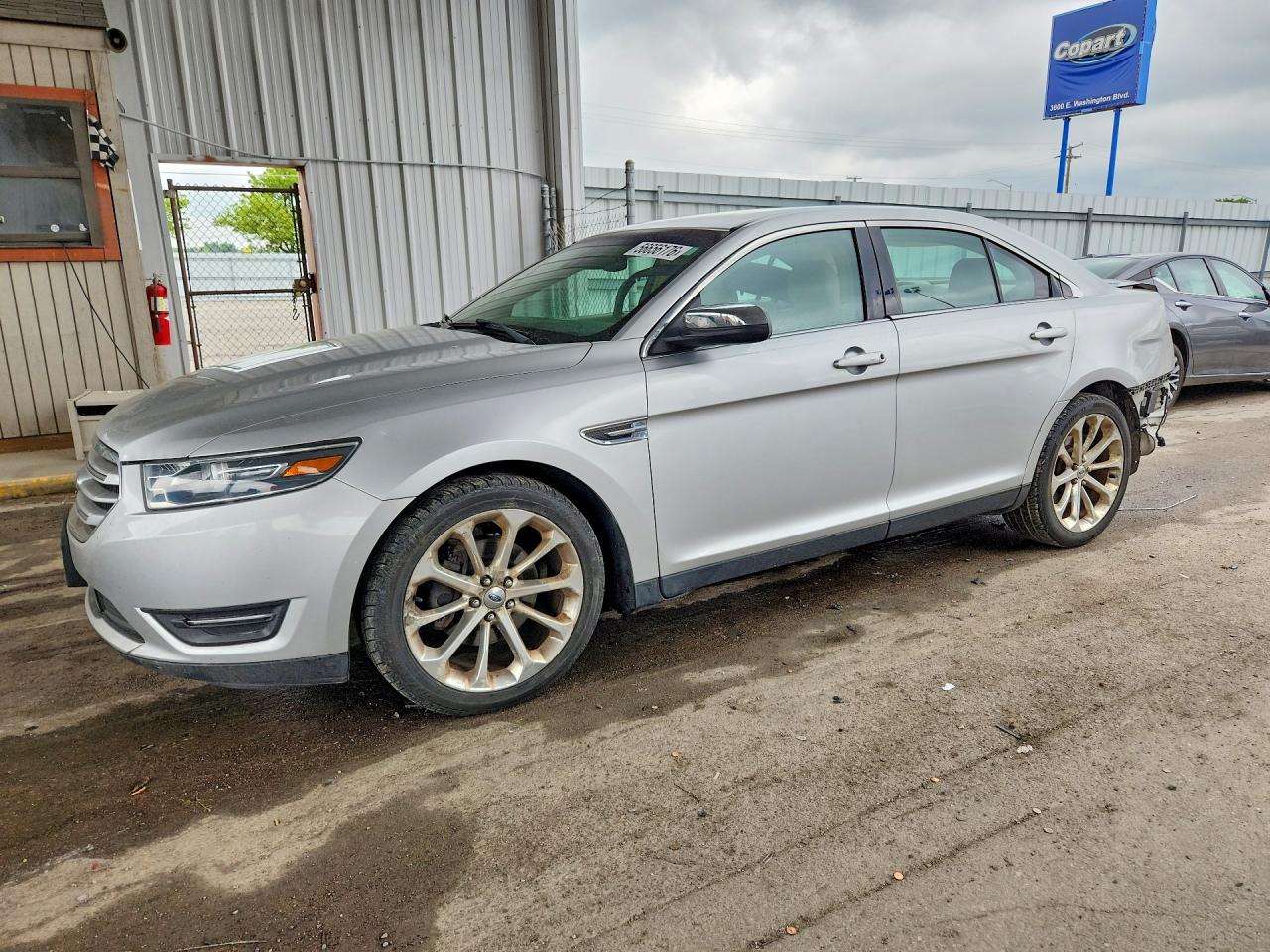 2014 Ford Taurus Limited Silver vin: 1FAHP2F8XEG186545