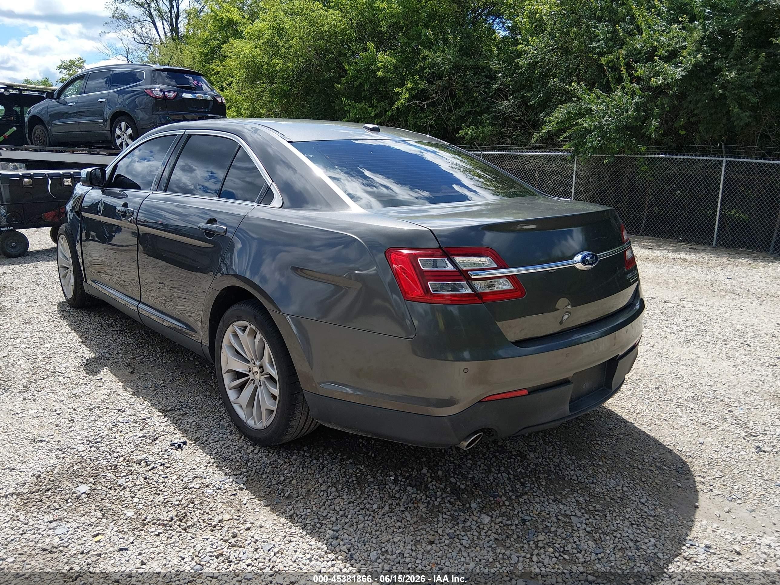 2015 Ford Taurus Limited Gray vin: 1FAHP2F8XFG160237