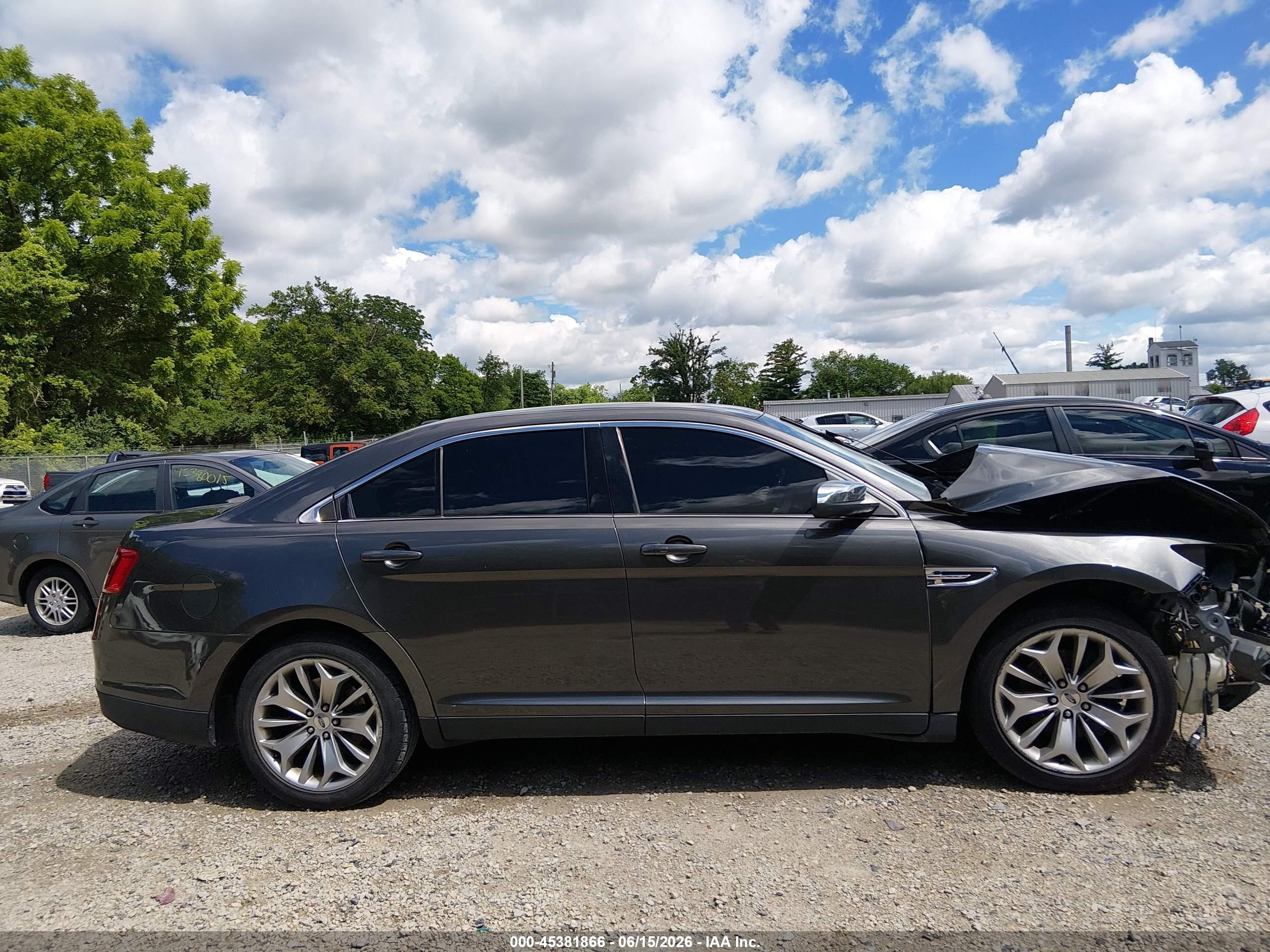 2015 Ford Taurus Limited Gray vin: 1FAHP2F8XFG160237