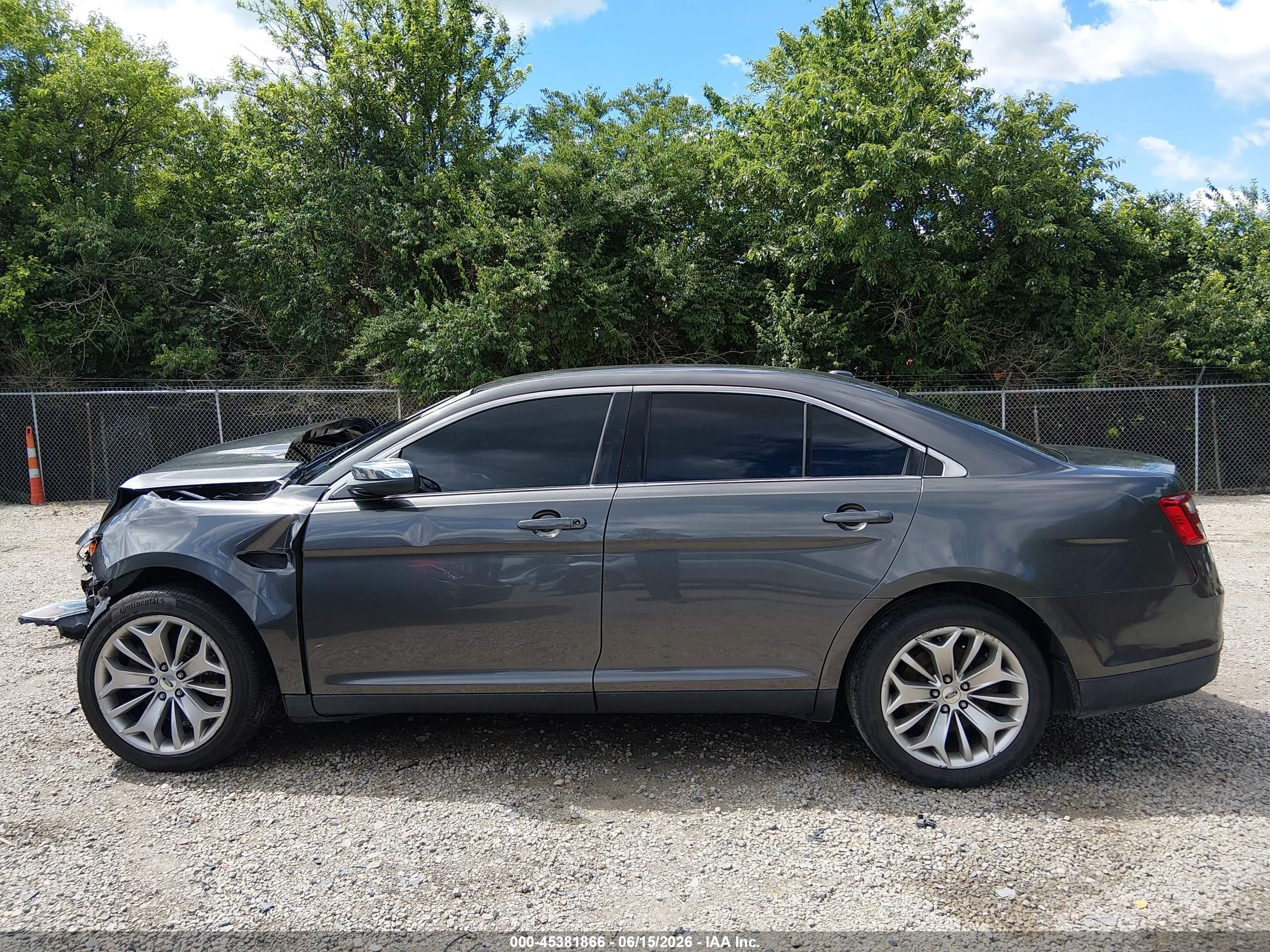 2015 Ford Taurus Limited Gray vin: 1FAHP2F8XFG160237