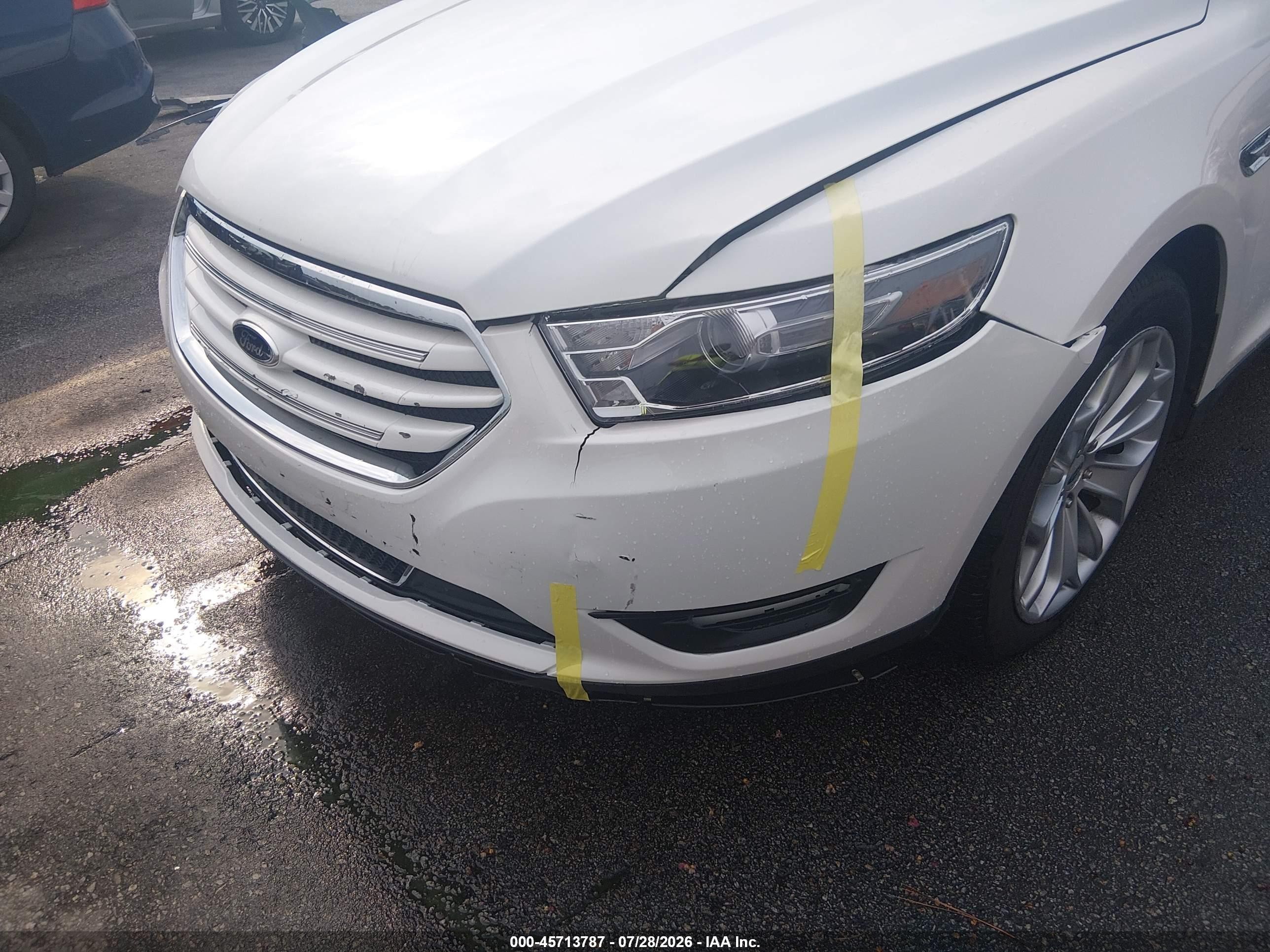 2015 Ford Taurus Limited White vin: 1FAHP2F8XFG171111