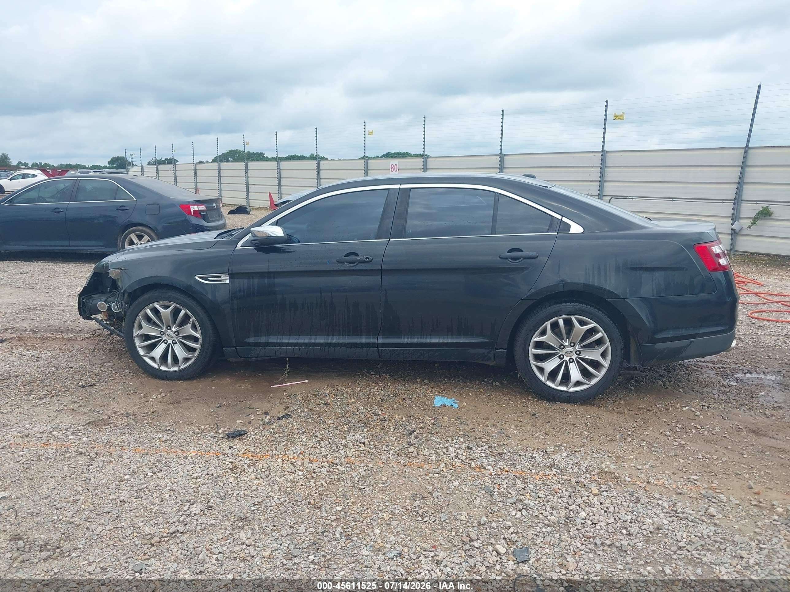 2015 Ford Taurus Limited Черный vin: 1FAHP2F8XFG173313