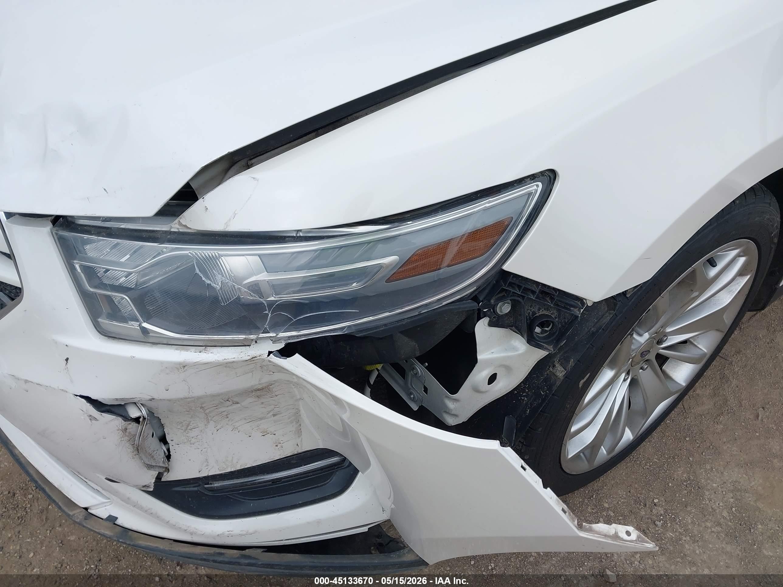 2013 Ford Taurus Limited White vin: 1FAHP2F92DG171819