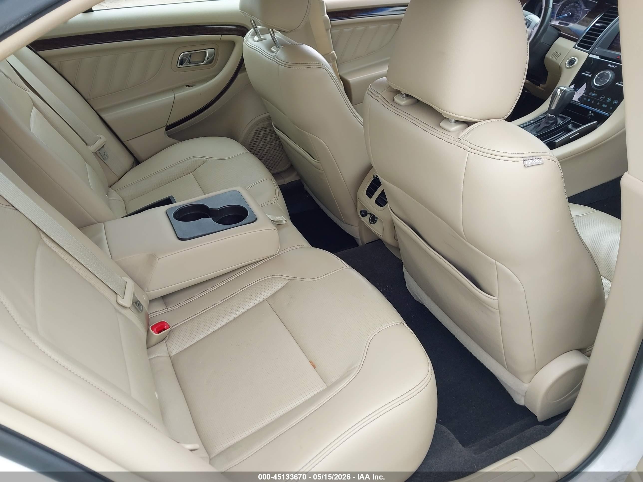 2013 Ford Taurus Limited White vin: 1FAHP2F92DG171819
