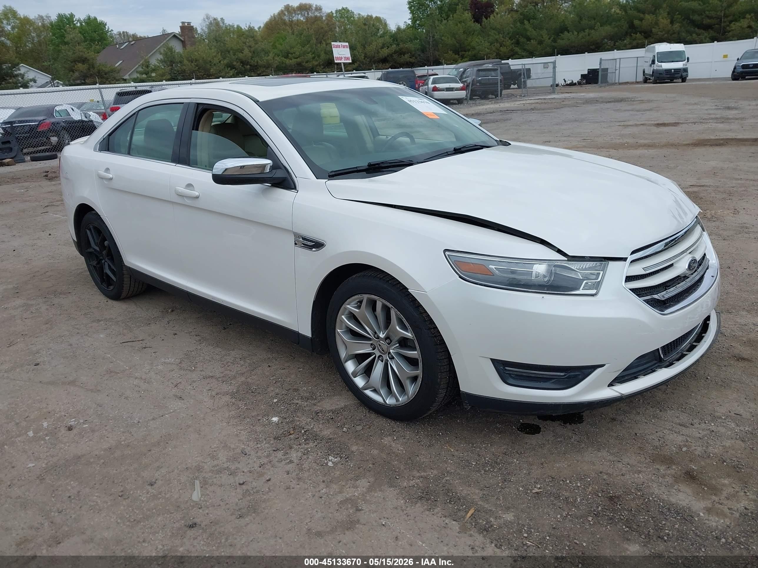 2013 Ford Taurus Limited White vin: 1FAHP2F92DG171819