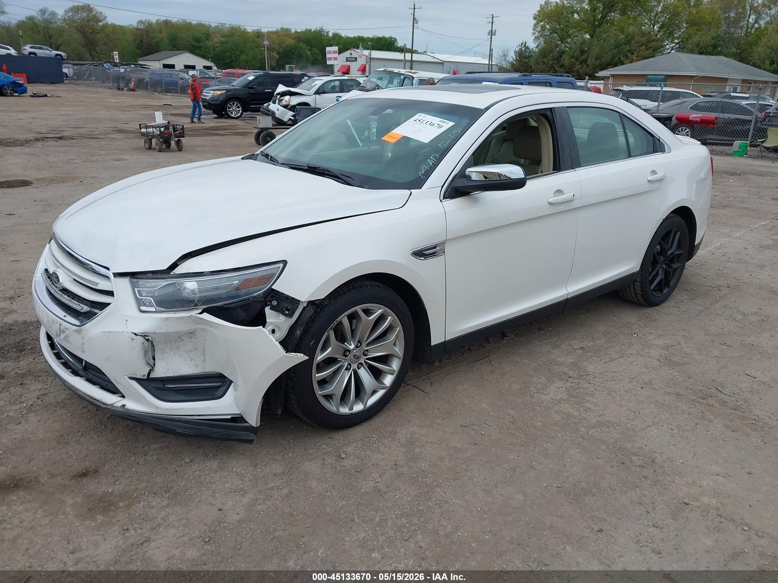 2013 Ford Taurus Limited White vin: 1FAHP2F92DG171819