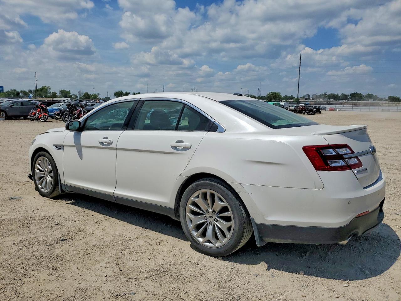 2015 Ford Taurus Limited White vin: 1FAHP2F94FG188687