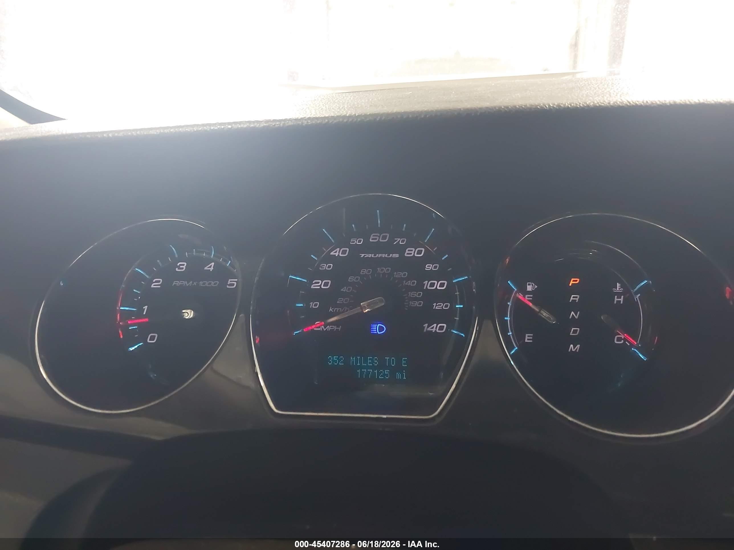 2010 Ford Taurus Limited Gray vin: 1FAHP2FW0AG136696