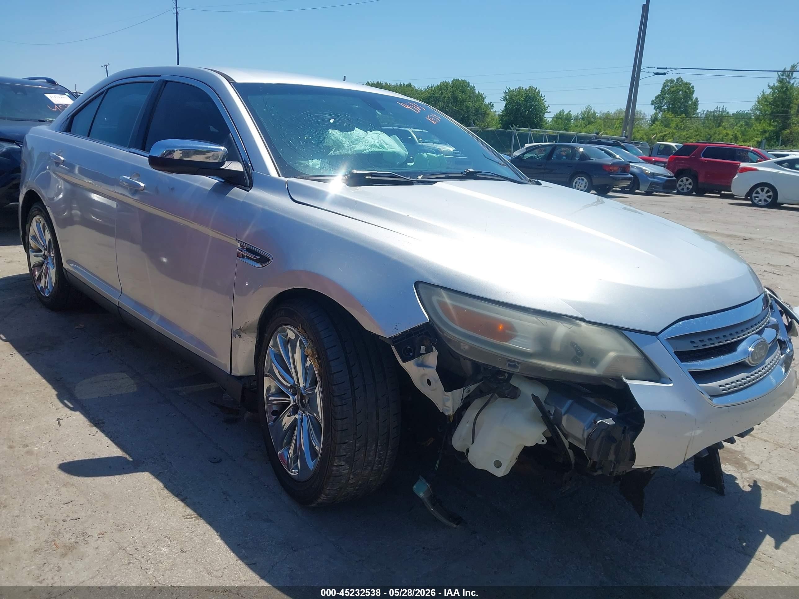 2011 Ford Taurus Limited Silver vin: 1FAHP2FW0BG189903