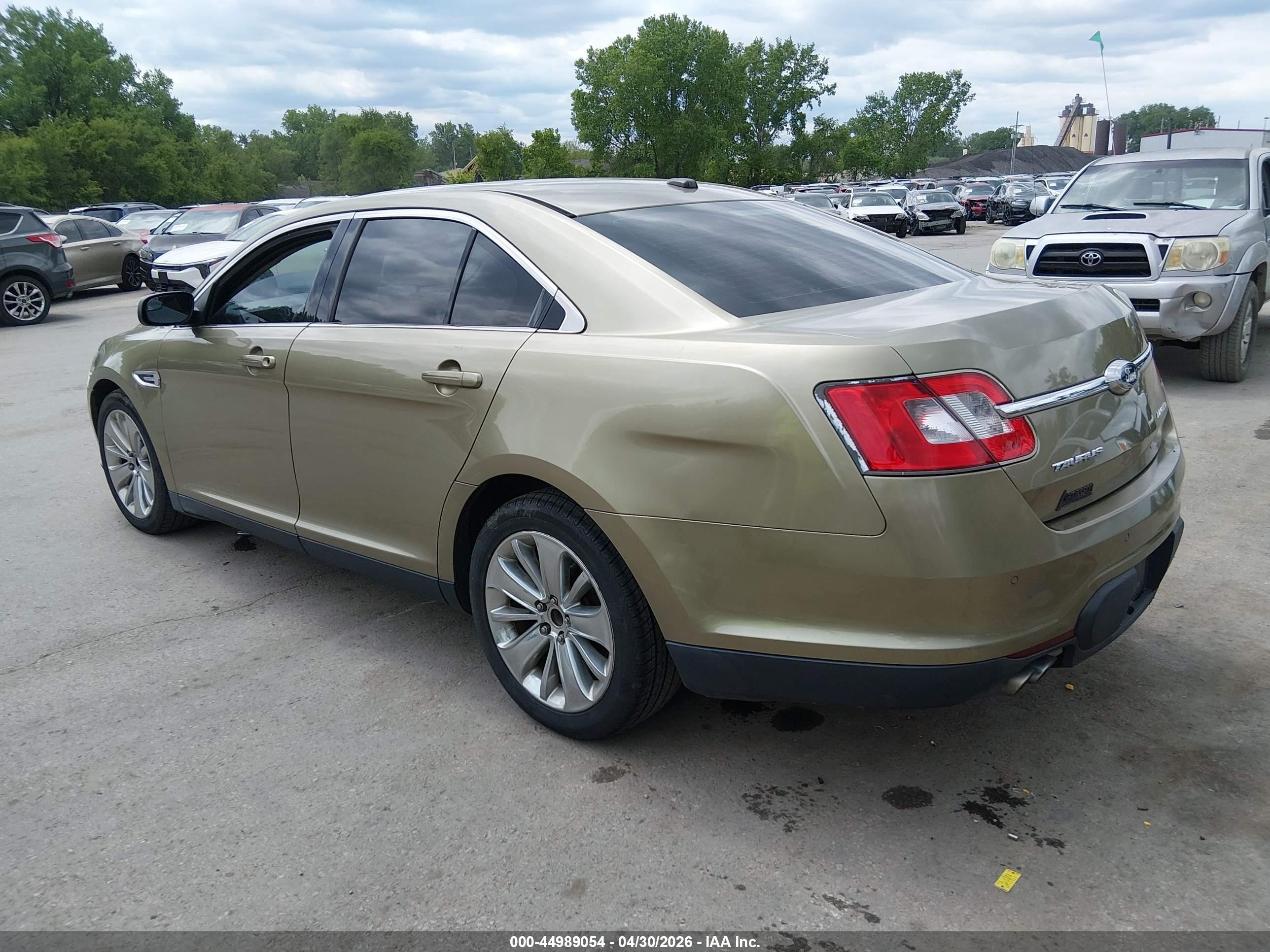 2012 Ford Taurus Limited Зеленый vin: 1FAHP2FW0CG143571