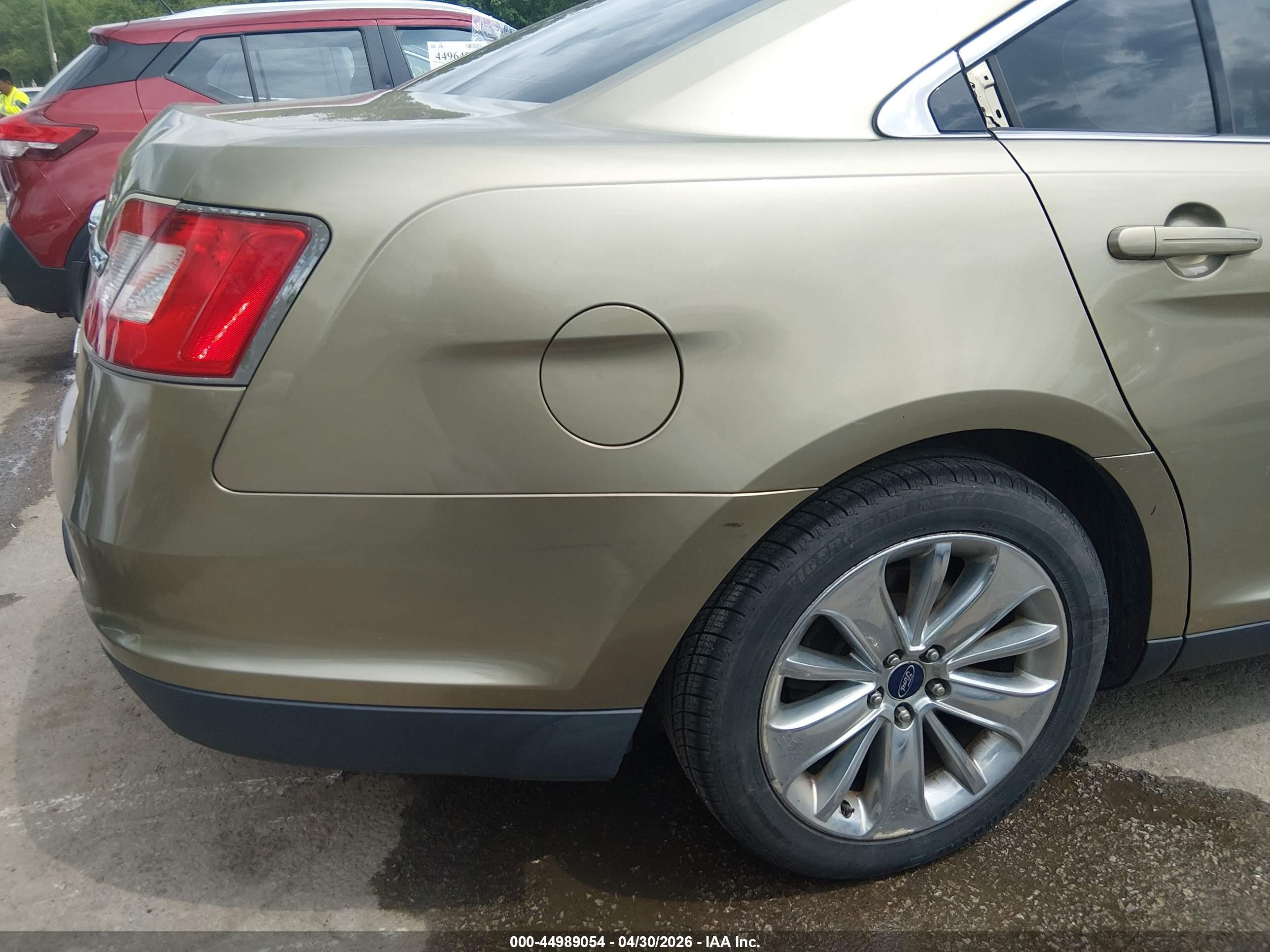 2012 Ford Taurus Limited Зеленый vin: 1FAHP2FW0CG143571