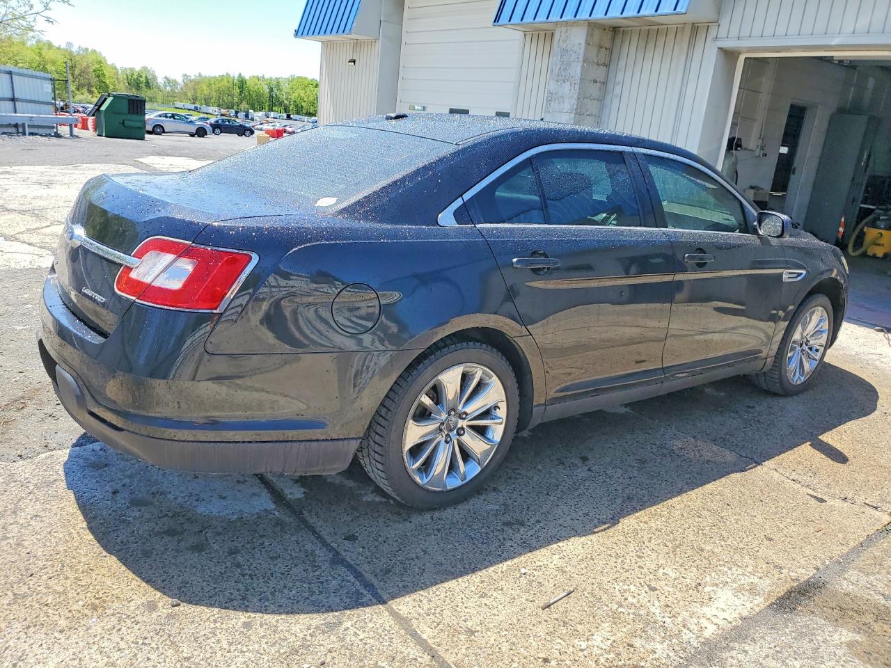 2011 Ford Taurus Limited Black vin: 1FAHP2FW1BG140385