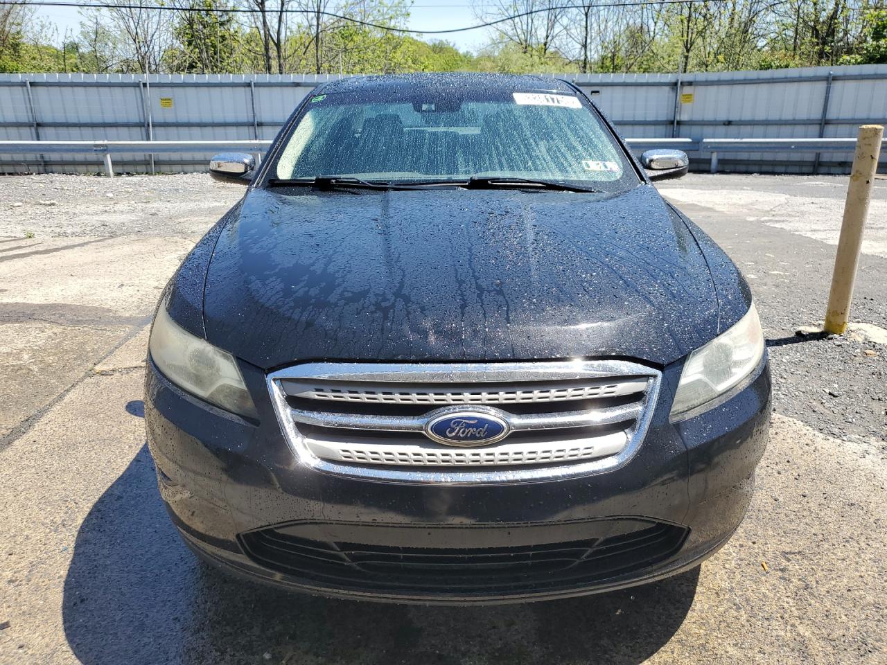 2011 Ford Taurus Limited Black vin: 1FAHP2FW1BG140385 Damage: Hood, Dent(S) W/No Paint Dmg, 9 To 10 Inches