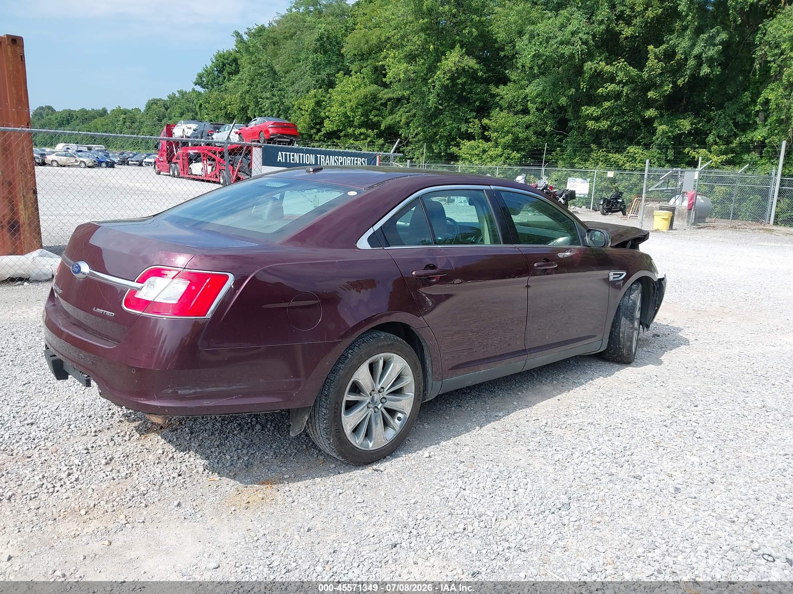 2011 Ford Taurus Limited Красный vin: 1FAHP2FW1BG155856