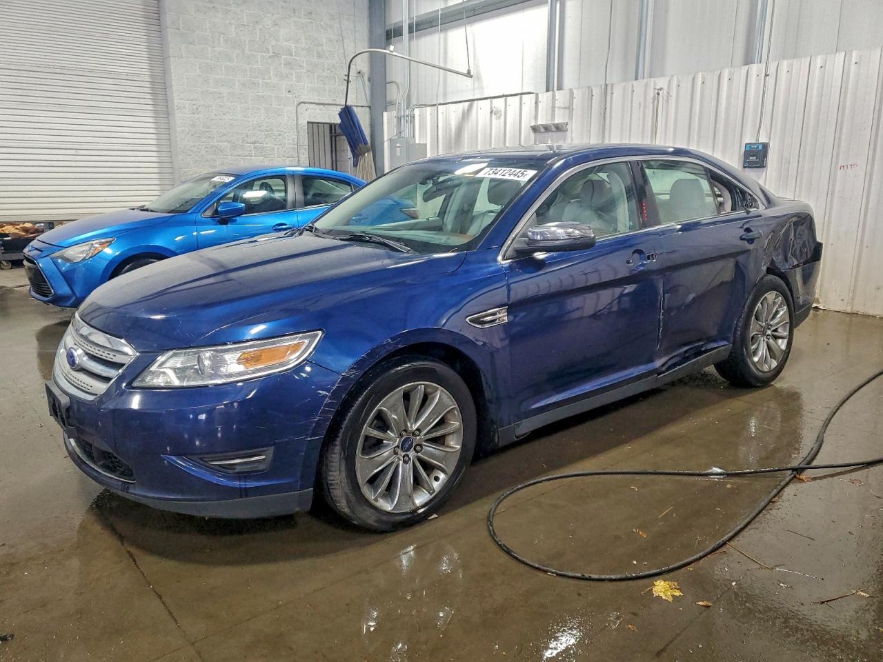 1FAHP2FW1CG121630