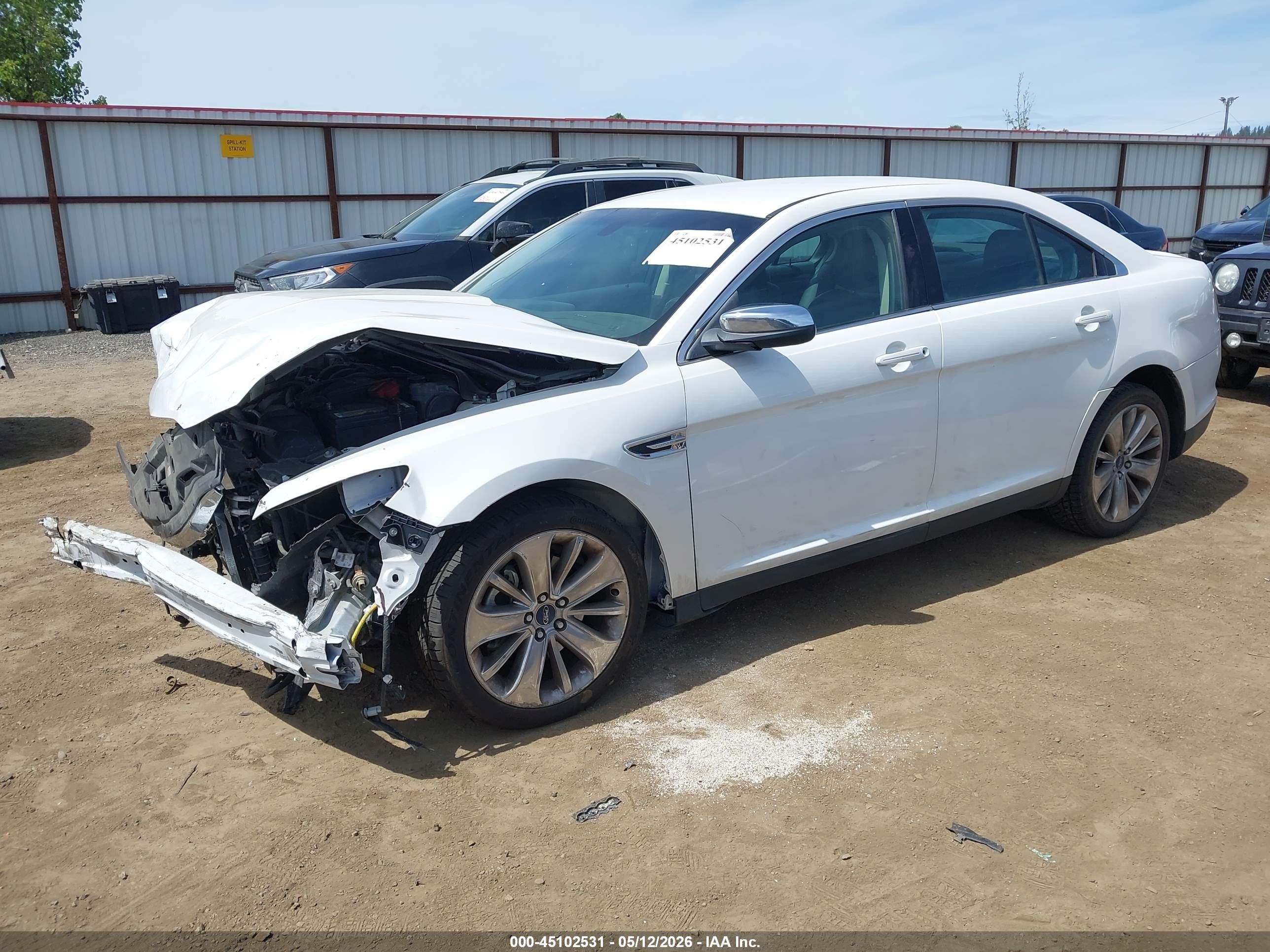 2010 Ford Taurus Limited Белый vin: 1FAHP2FW2AG151698