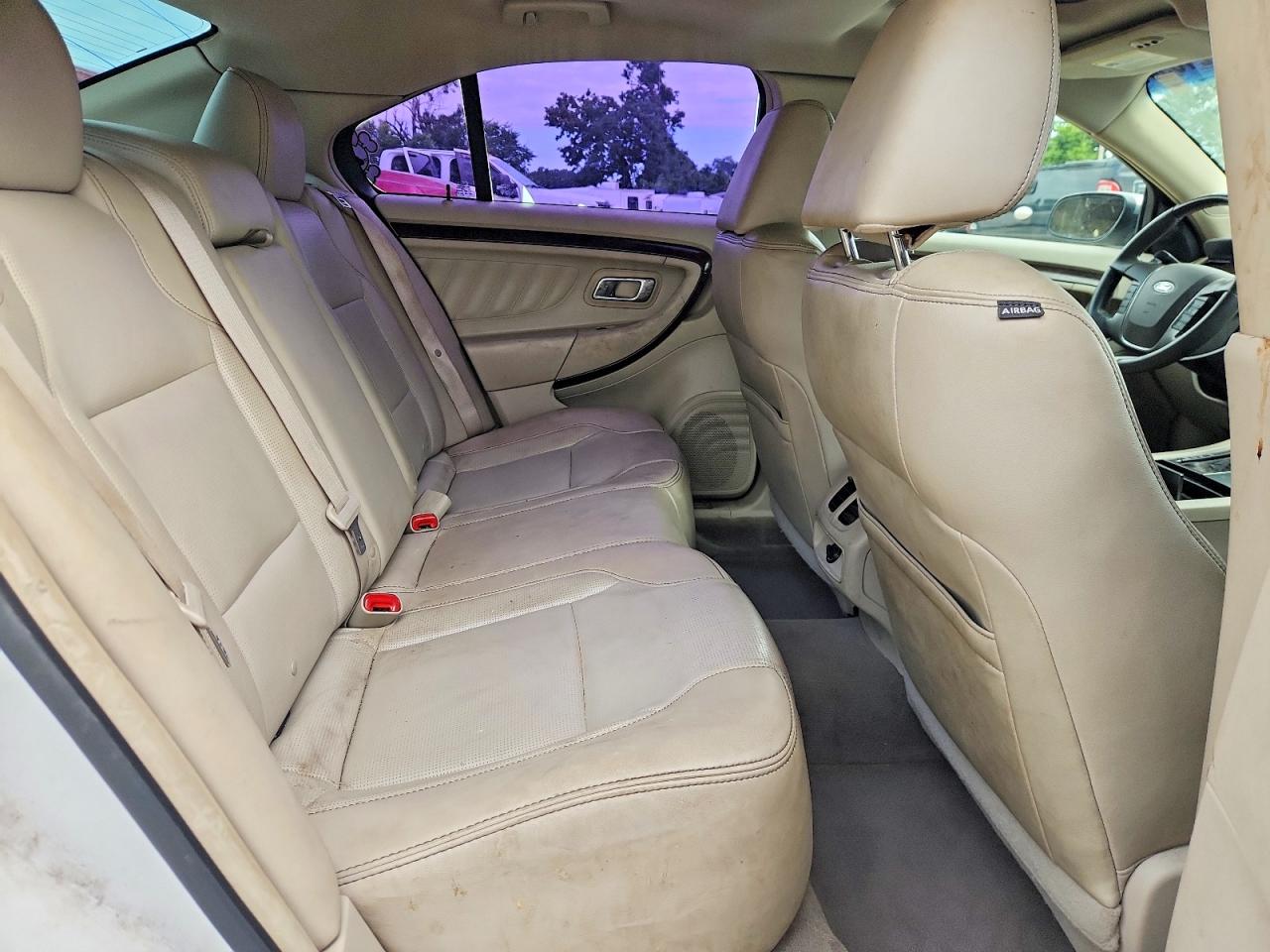 2011 Ford Taurus Limited White vin: 1FAHP2FW2BG148883