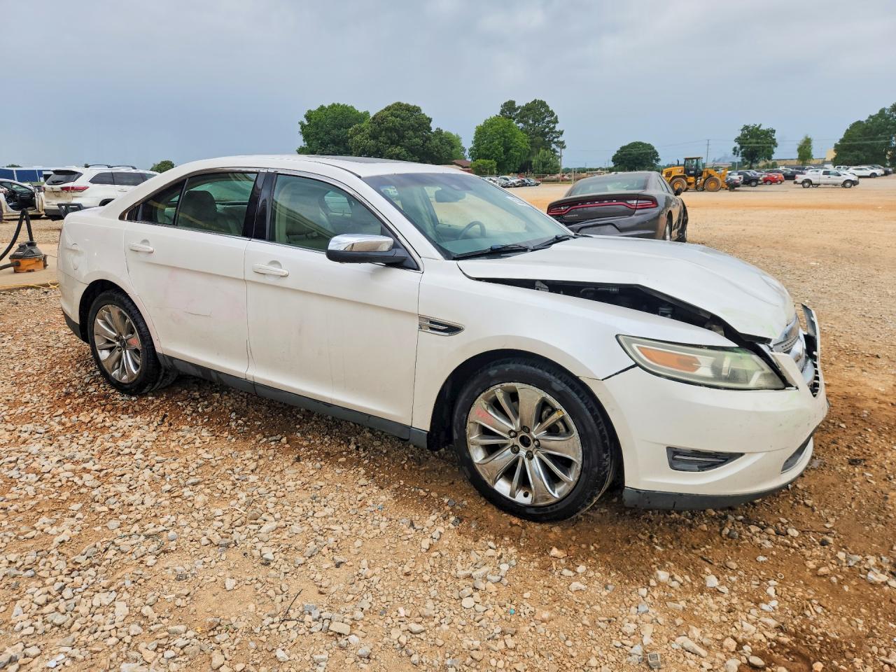 2011 Ford Taurus Limited White vin: 1FAHP2FW3BG103578