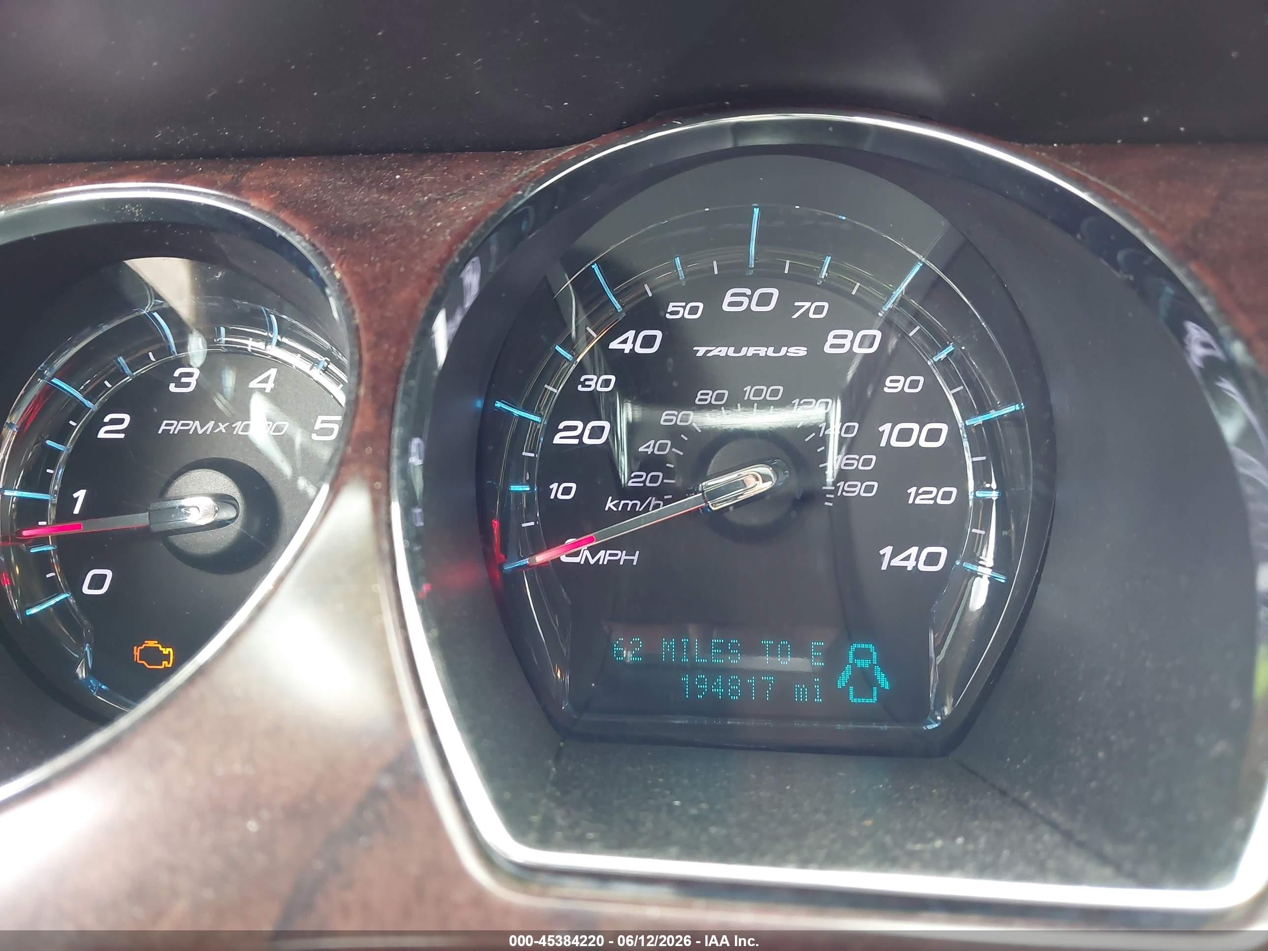 2011 Ford Taurus Limited Champagne vin: 1FAHP2FW3BG103824