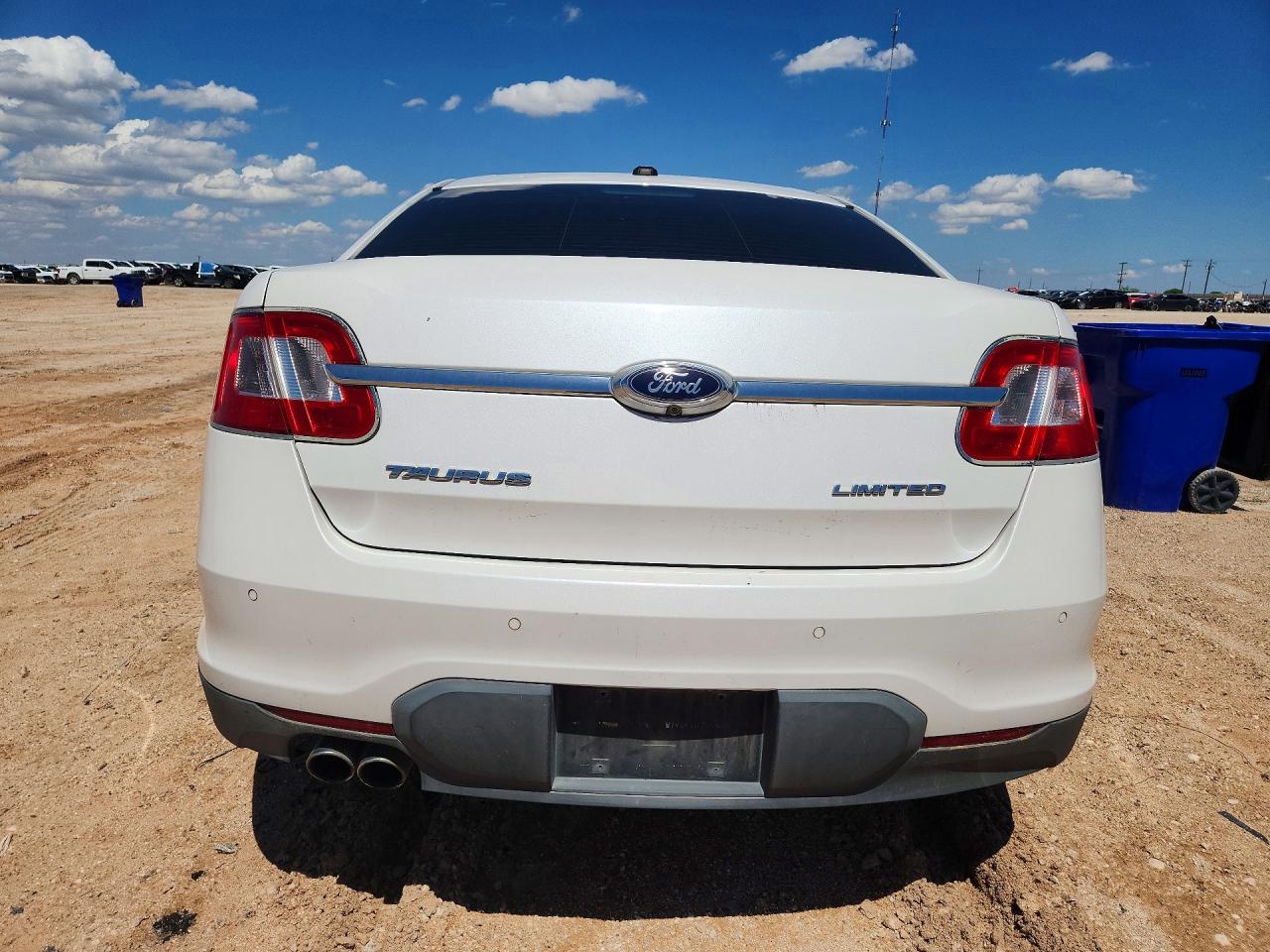 2011 Ford Taurus Limited Белый vin: 1FAHP2FW3BG104360