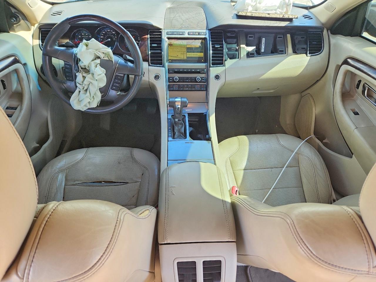 2010 Ford Taurus Limited White vin: 1FAHP2FW4AG138564