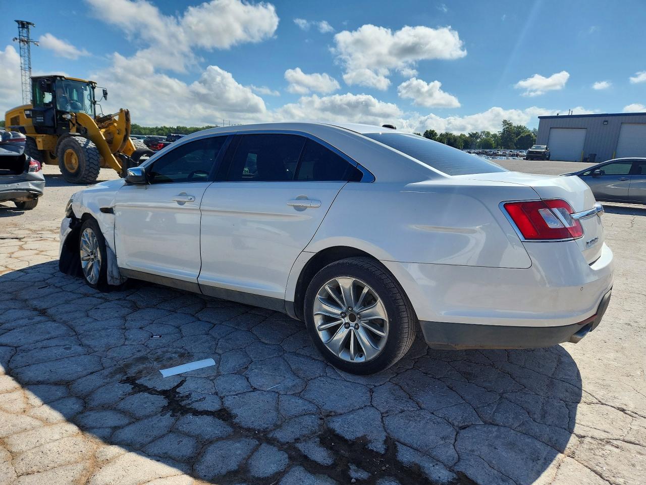 2010 Ford Taurus Limited White vin: 1FAHP2FW4AG138564