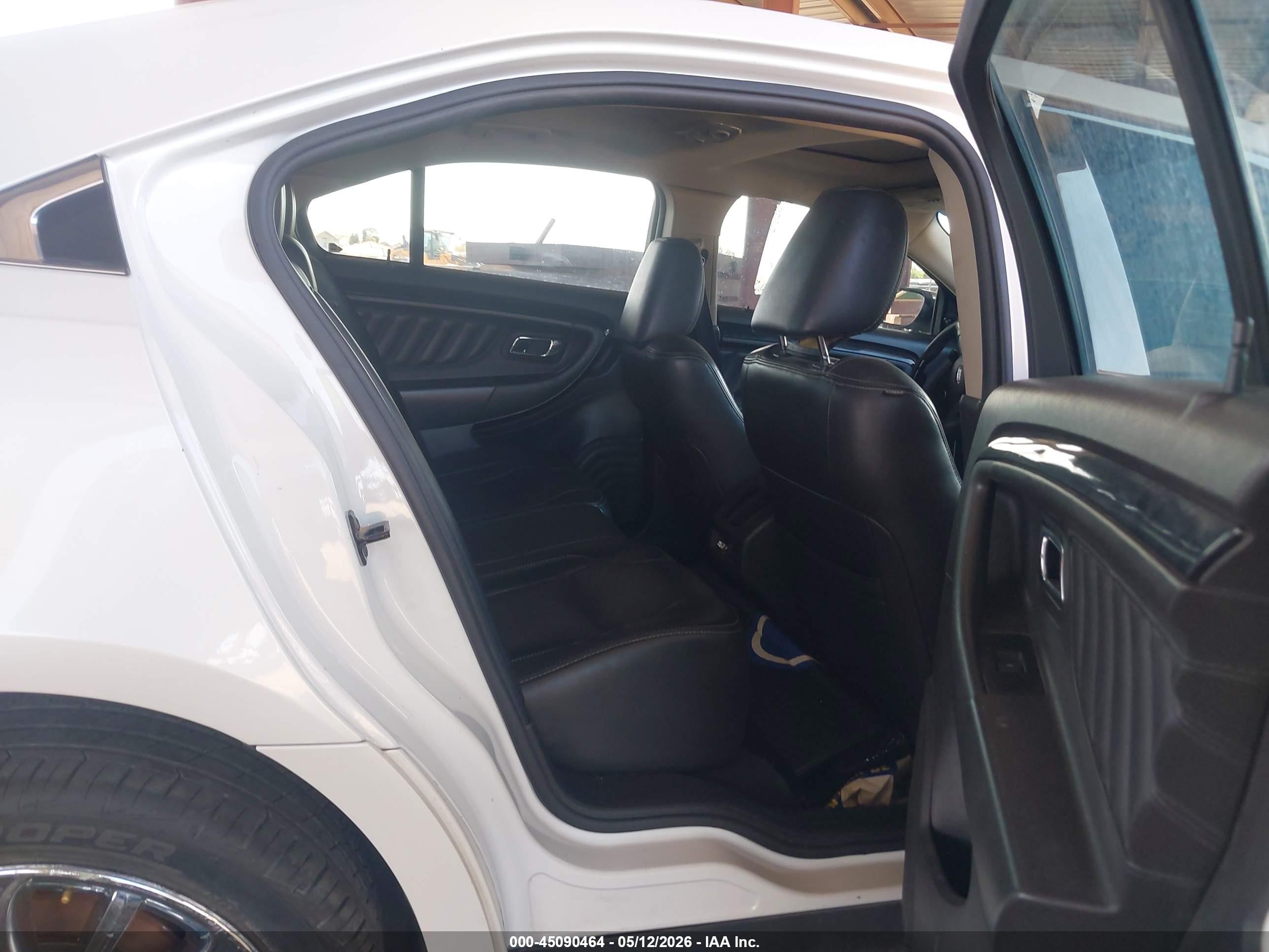 2010 Ford Taurus Limited White vin: 1FAHP2FW4AG149449