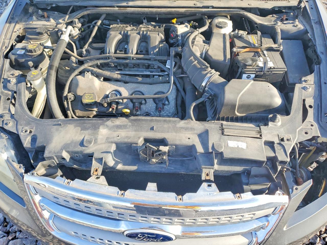 2011 Ford Taurus Limited Серебряный vin: 1FAHP2FW4BG112869