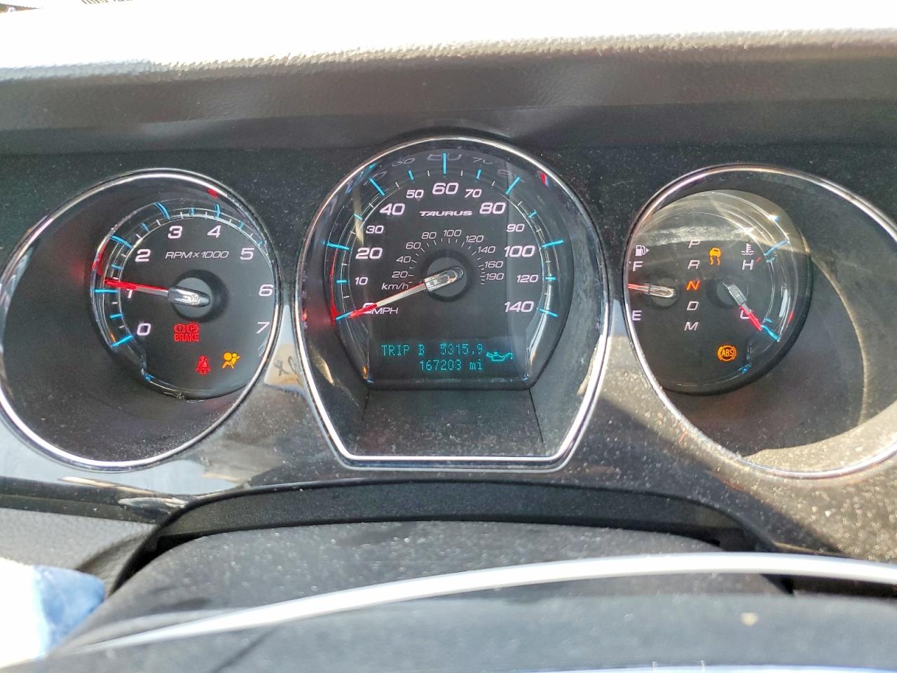 2011 Ford Taurus Limited Burgundy vin: 1FAHP2FW4BG178631