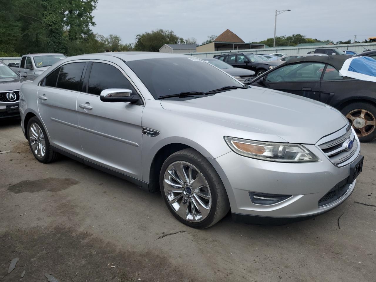 2012 Ford Taurus Limited Серебряный vin: 1FAHP2FW4CG117295